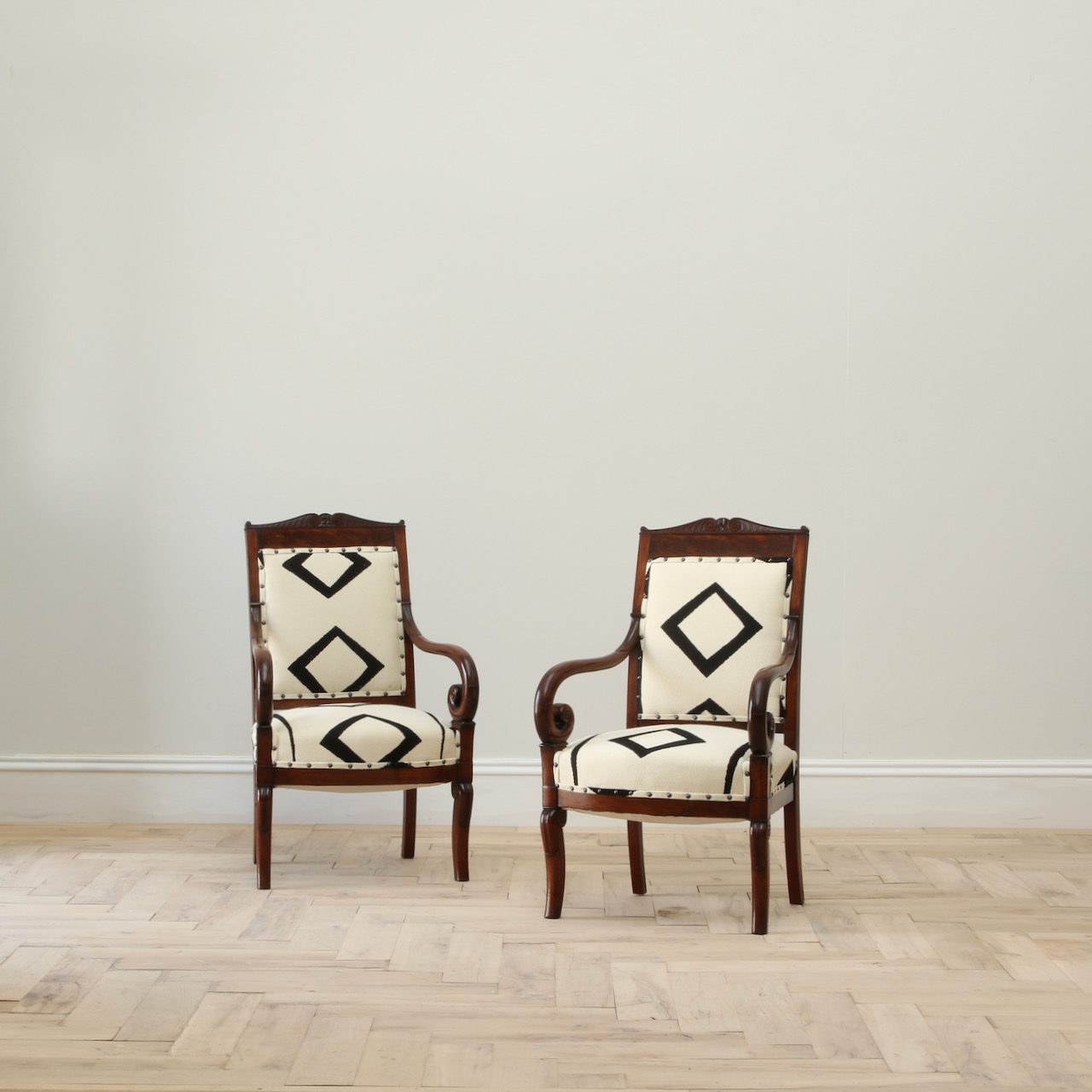 131-8 - Pair of Empire Fauteuil