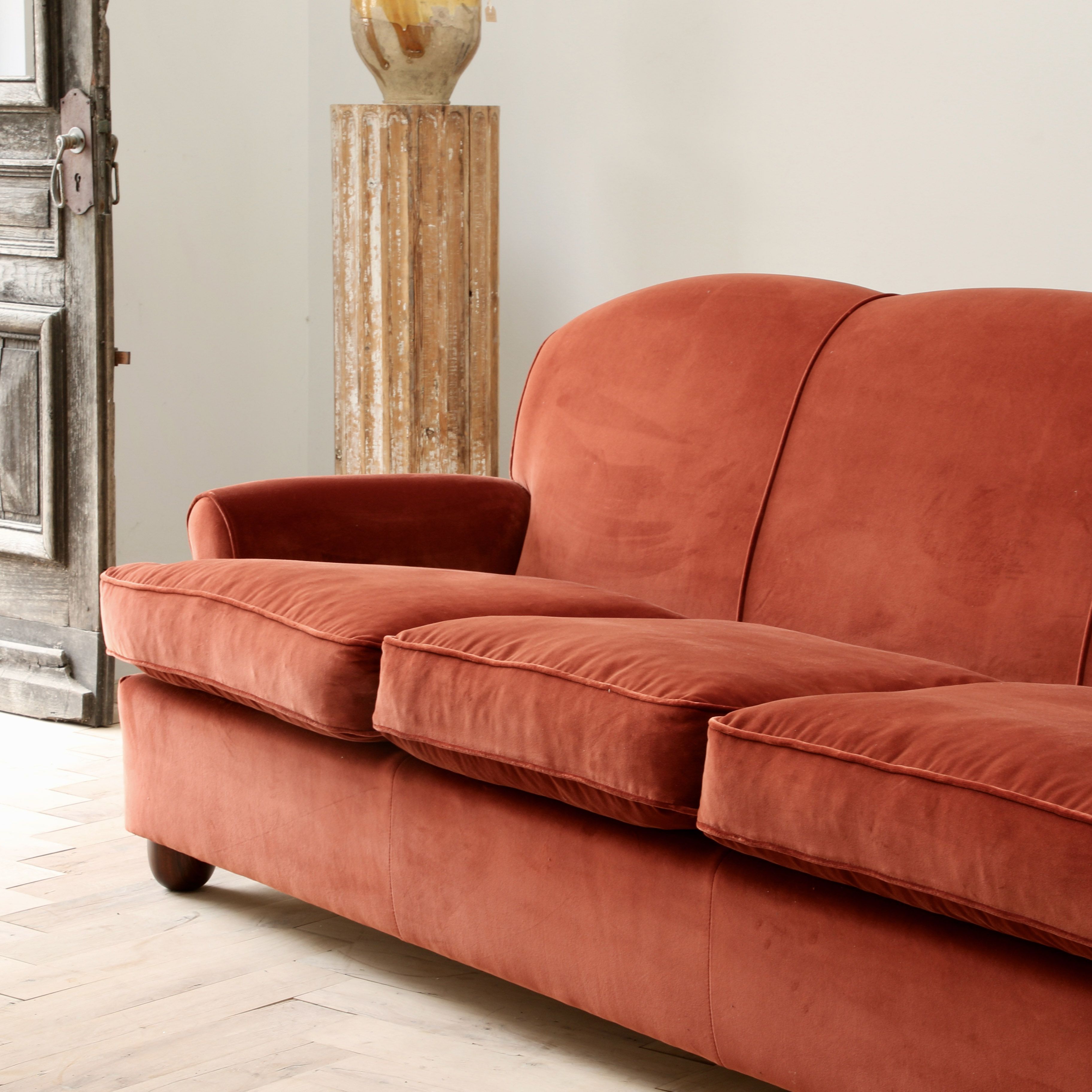 Jacques Sofa