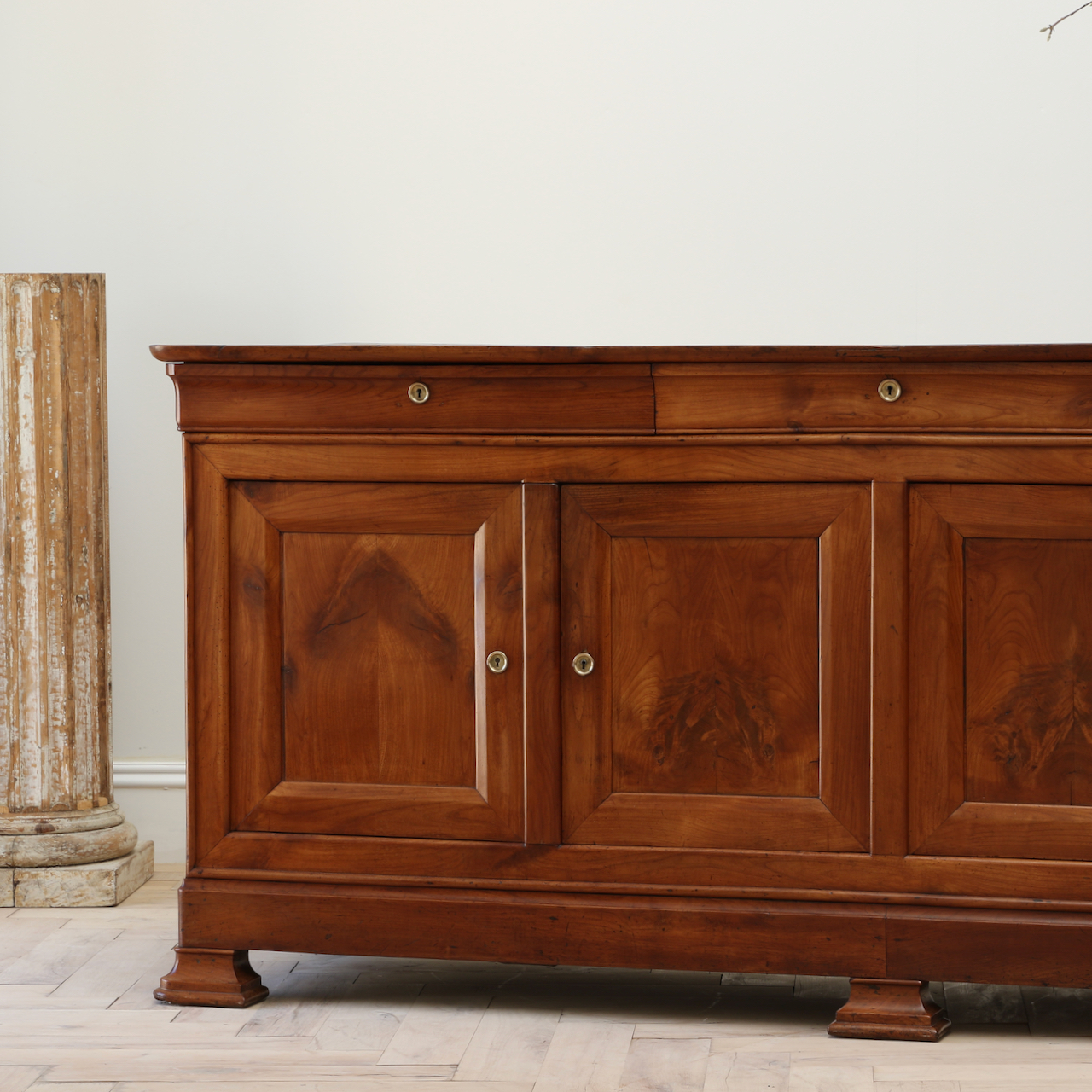 Louis Philippe Dresser Base / Enfilade