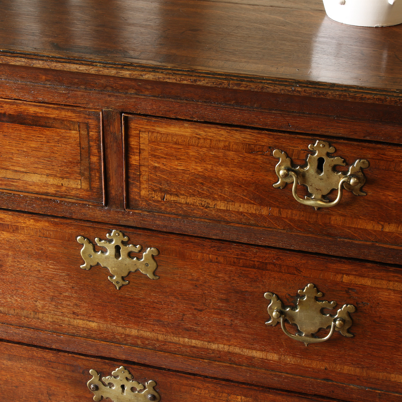 Georgian Chest of Drawers