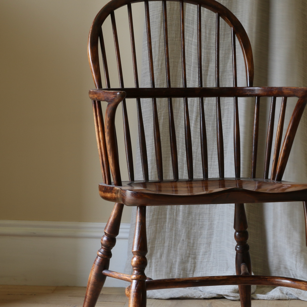 Windsor Carver Chair// JS Editions