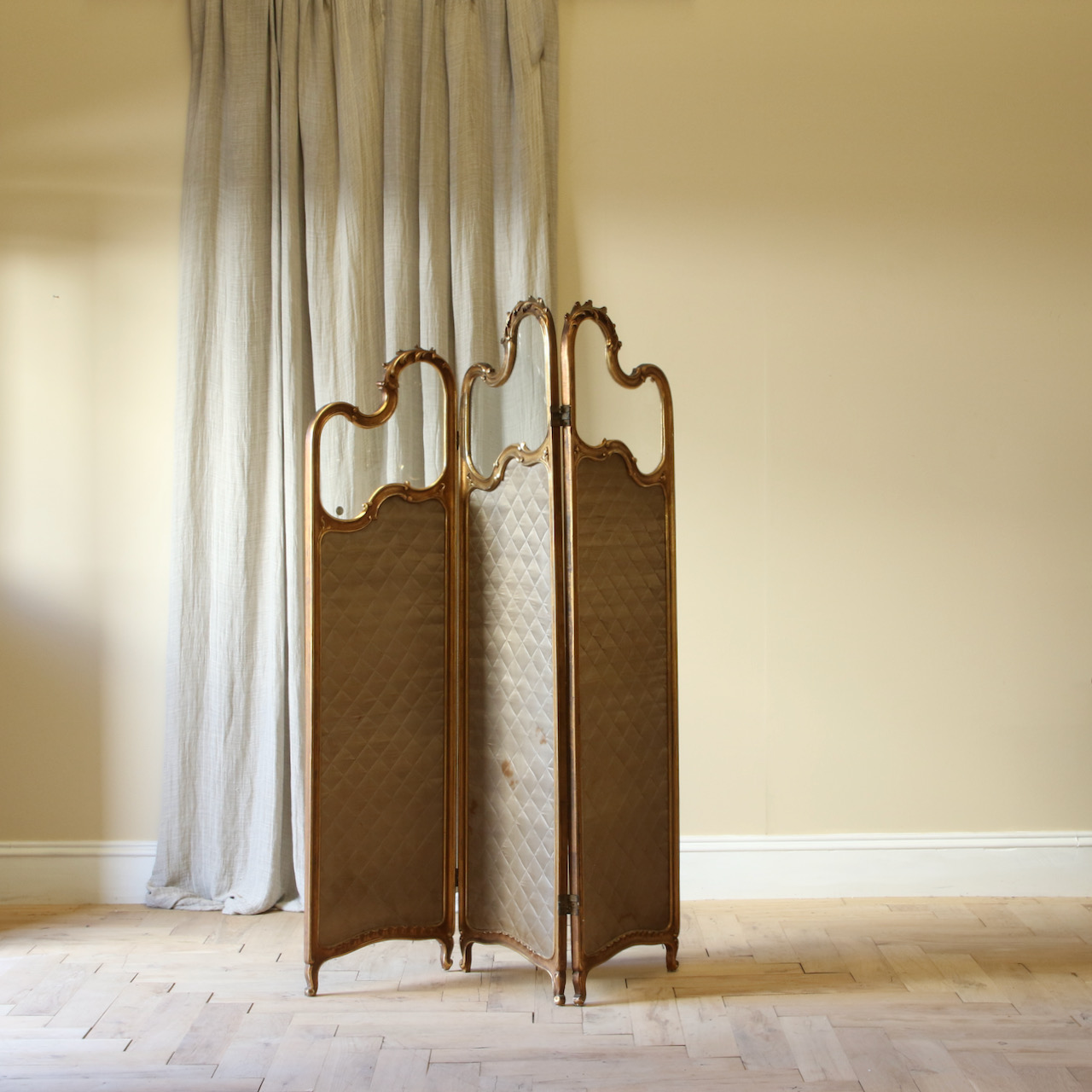 Classical French Rococo Screen