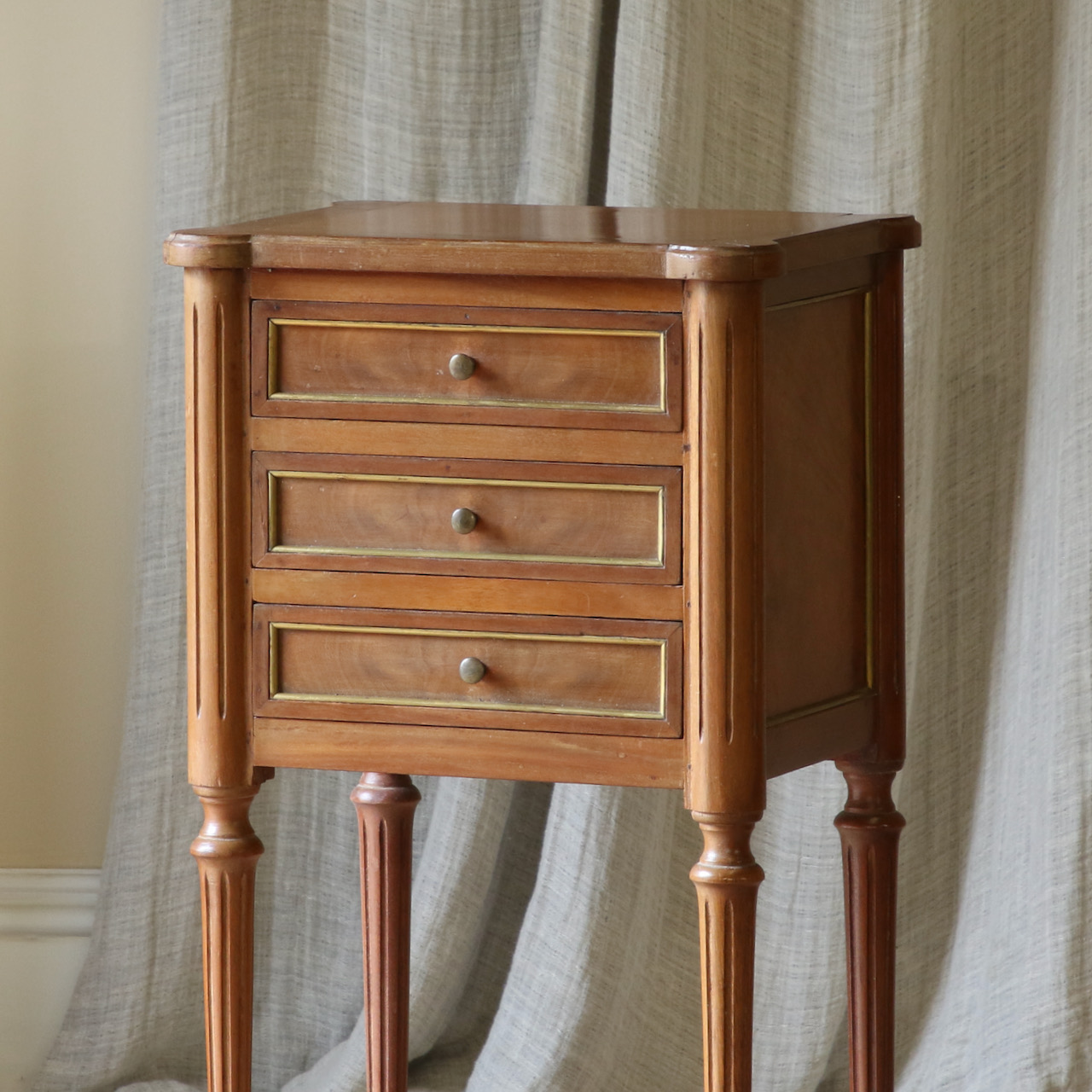 Louis XVI-style Chest of Drawers