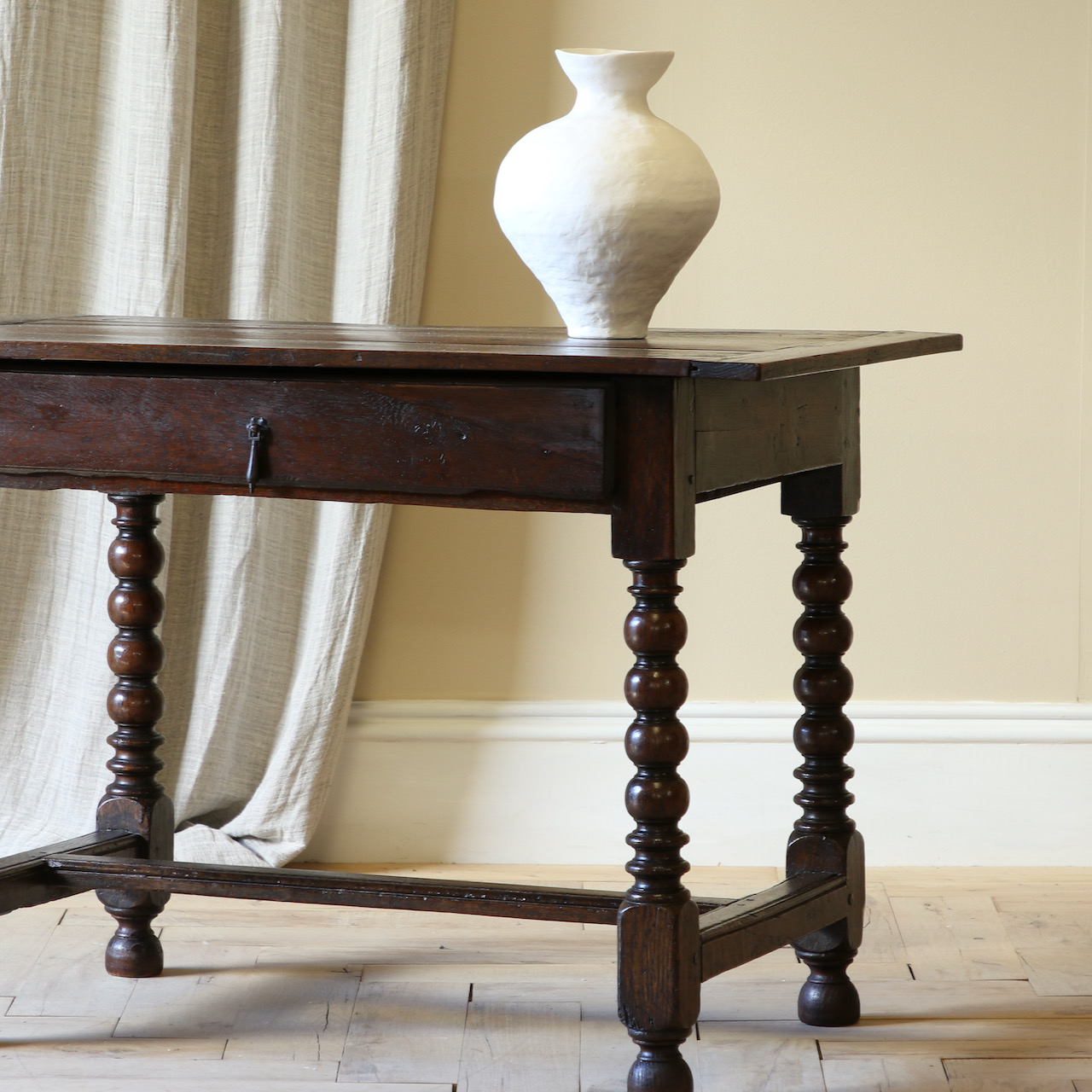 Bobbin-Legged Side Table