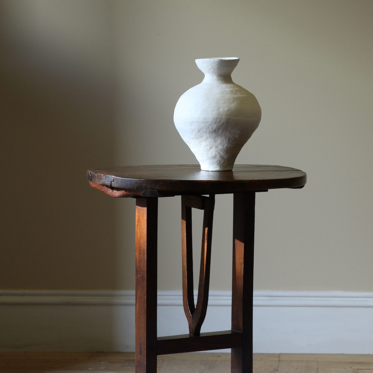 Small Burgundian Wine Table