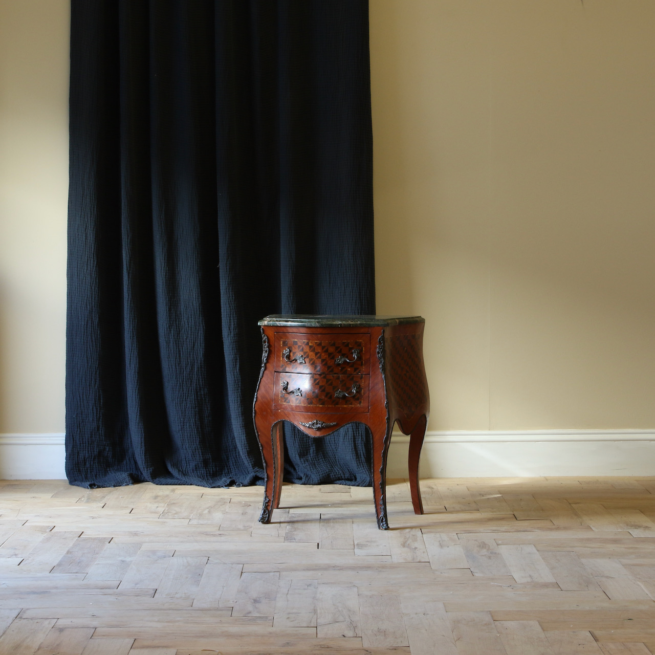 A Pair of Bombe Commodes