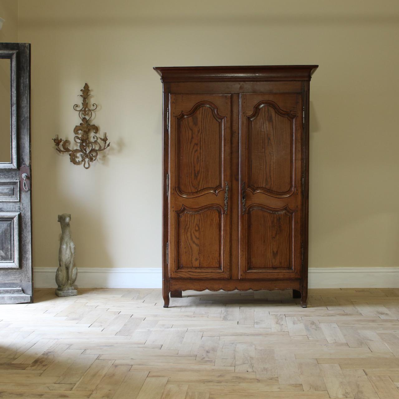 Louis XV Armoire