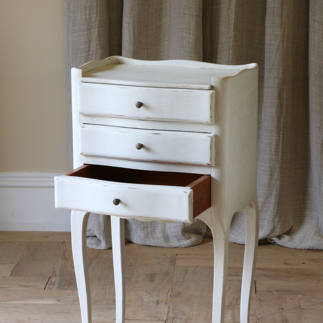 White Louis XV Bedsides