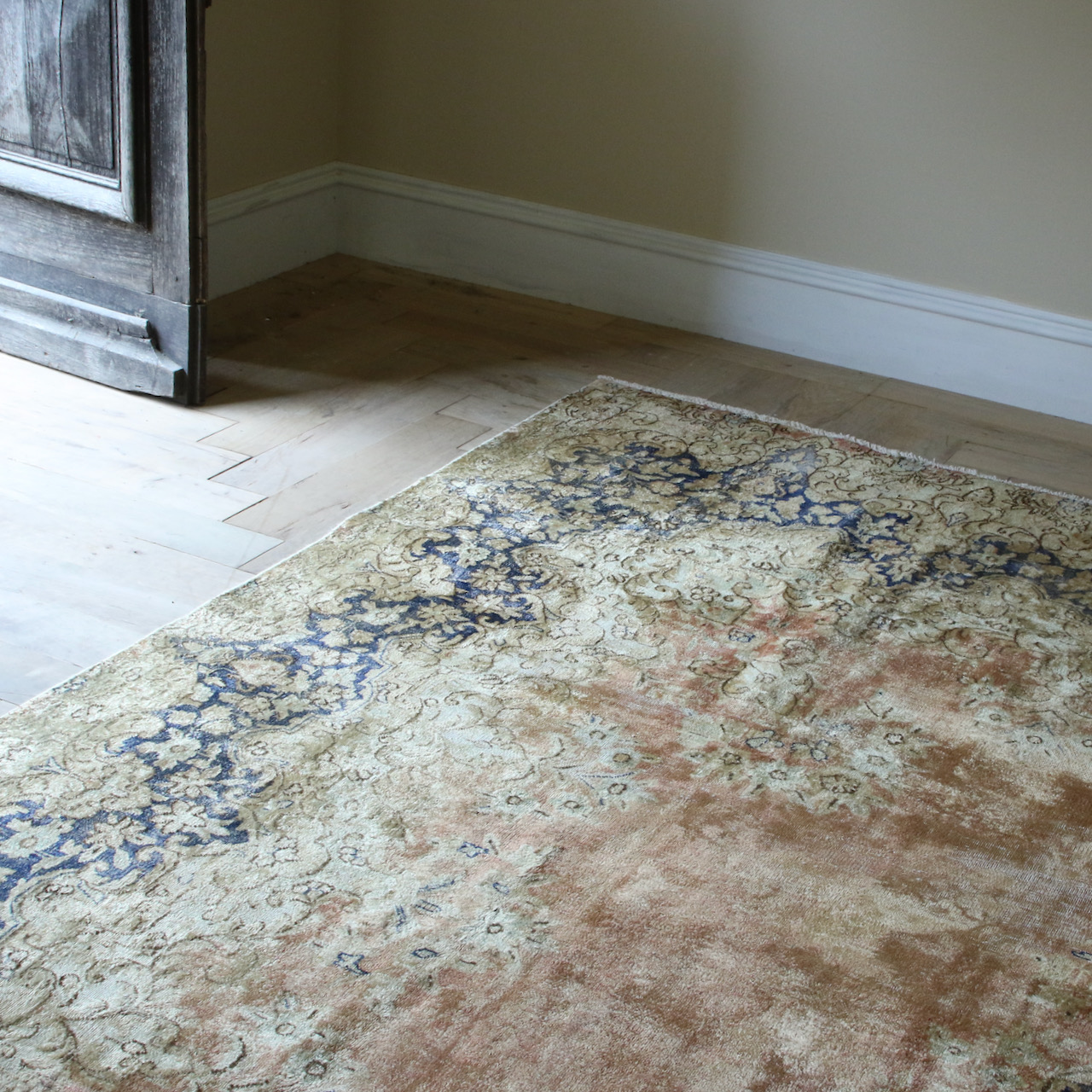 Peach & Navy Kerman Rug