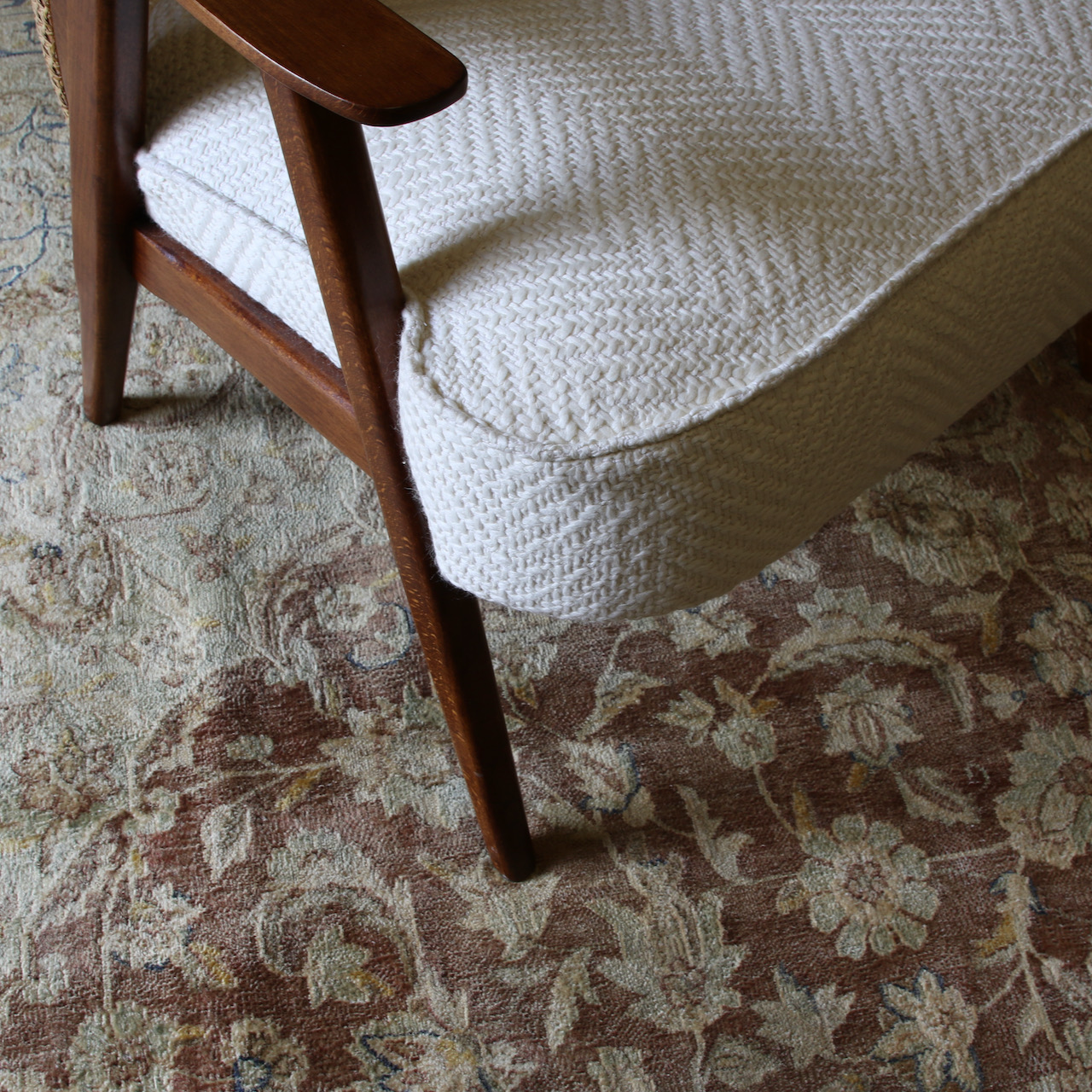Khan Armchair // JS Editions