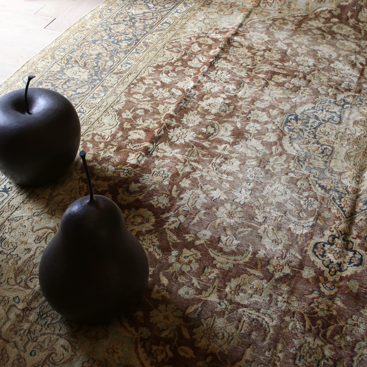 Kerman Rug / Chocolate and Navy