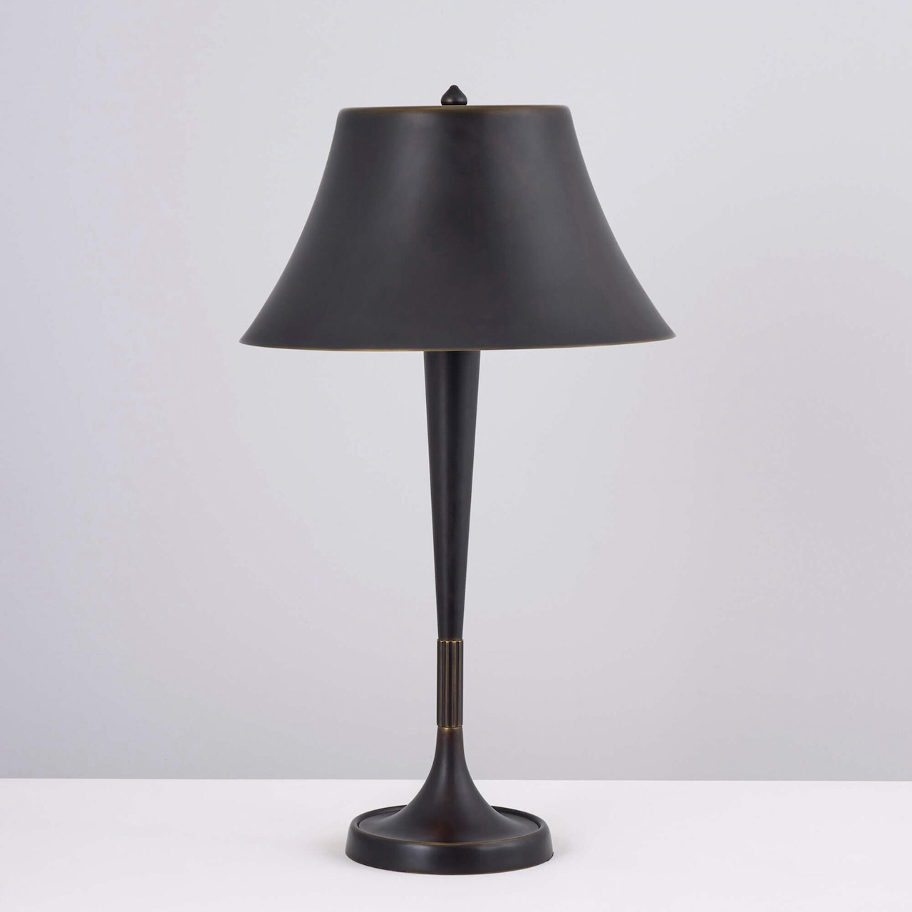 Bourse Lamp // Collier Webb