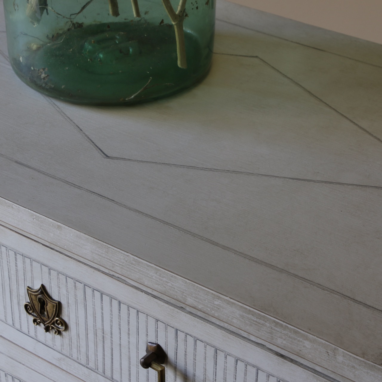 Gustavian Chest of Drawers