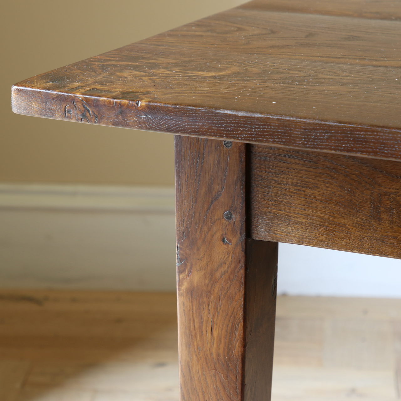 Tapered Leg Dining Table // Length 2.2m