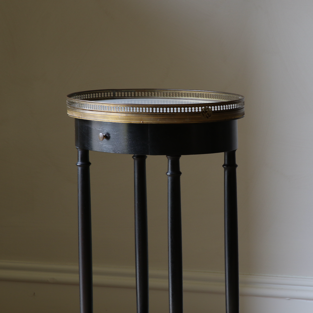 Oval Occasional Table