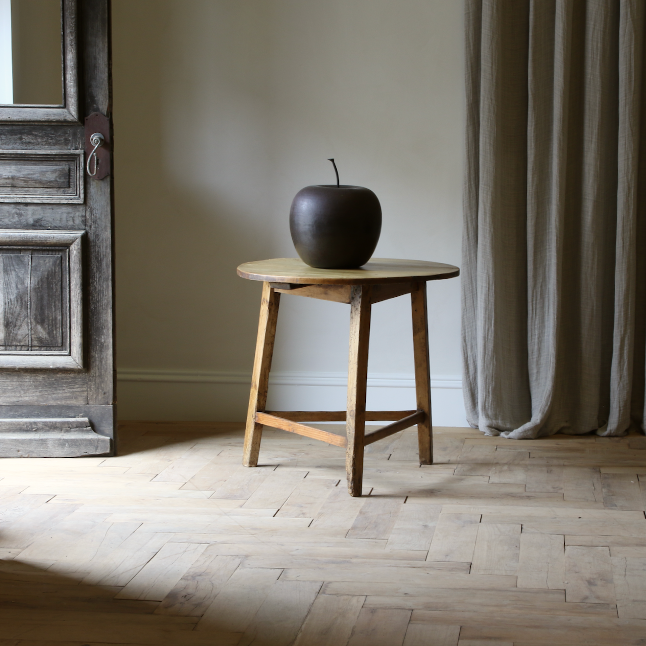 Baltic Pine Cricket Table