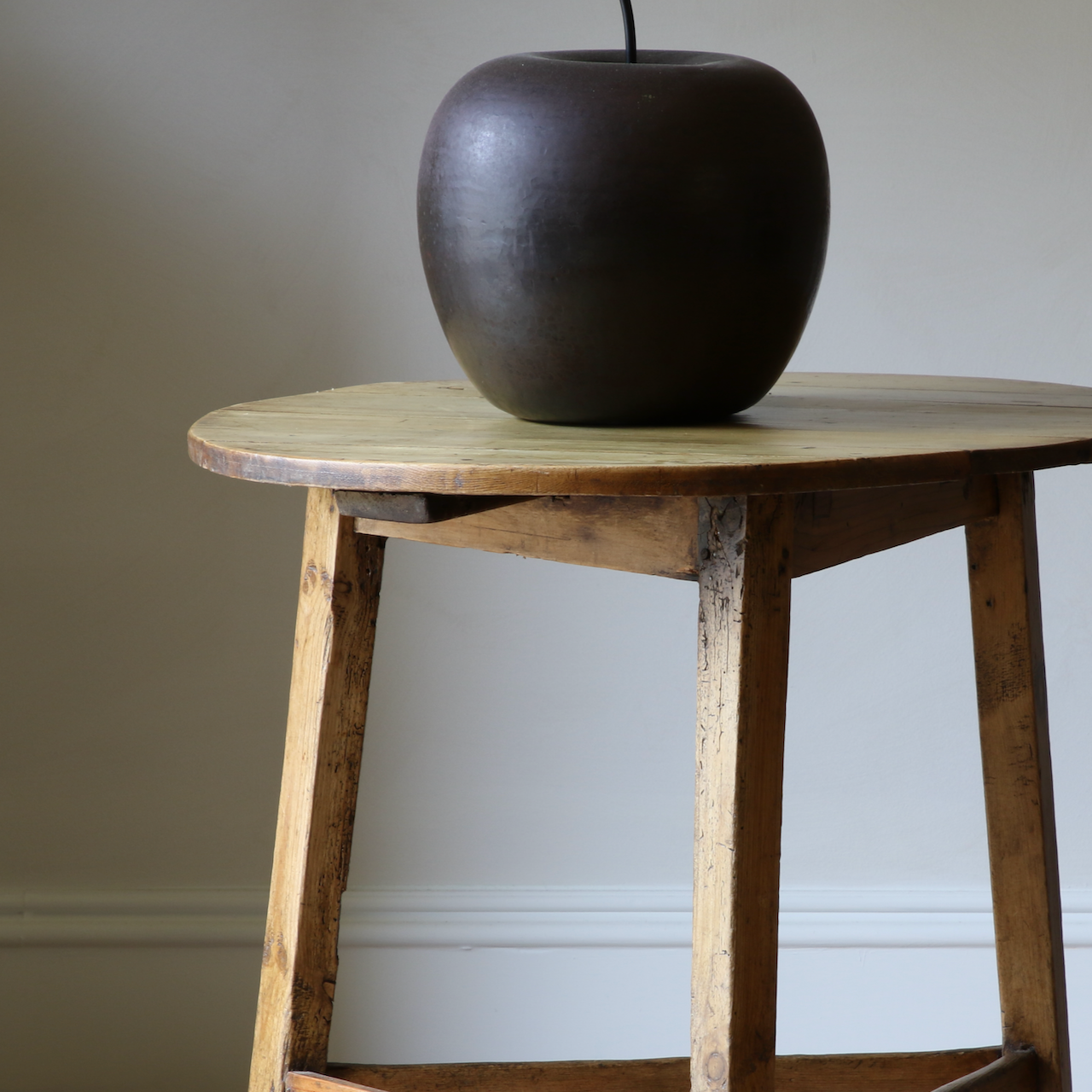 Baltic Pine Cricket Table