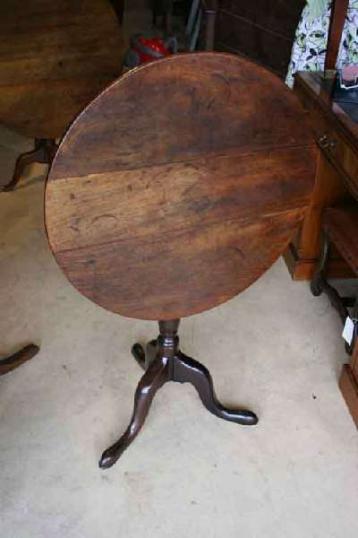 Walnut Wine Table, 18th Century, English