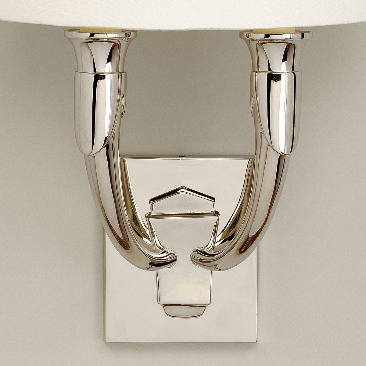 French Horn Wall Light / Vaughan