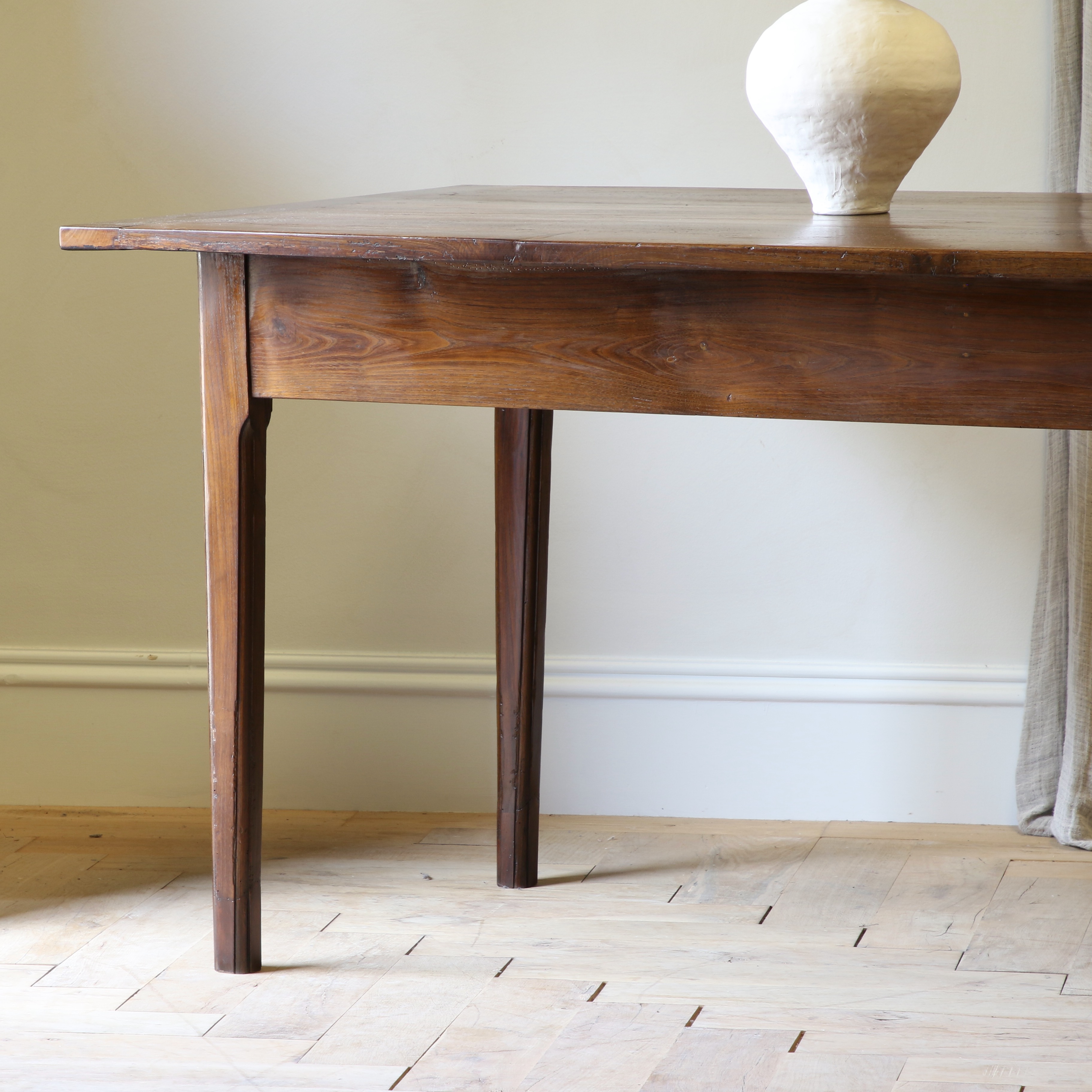 French Provincial Dining Table / Length 2m