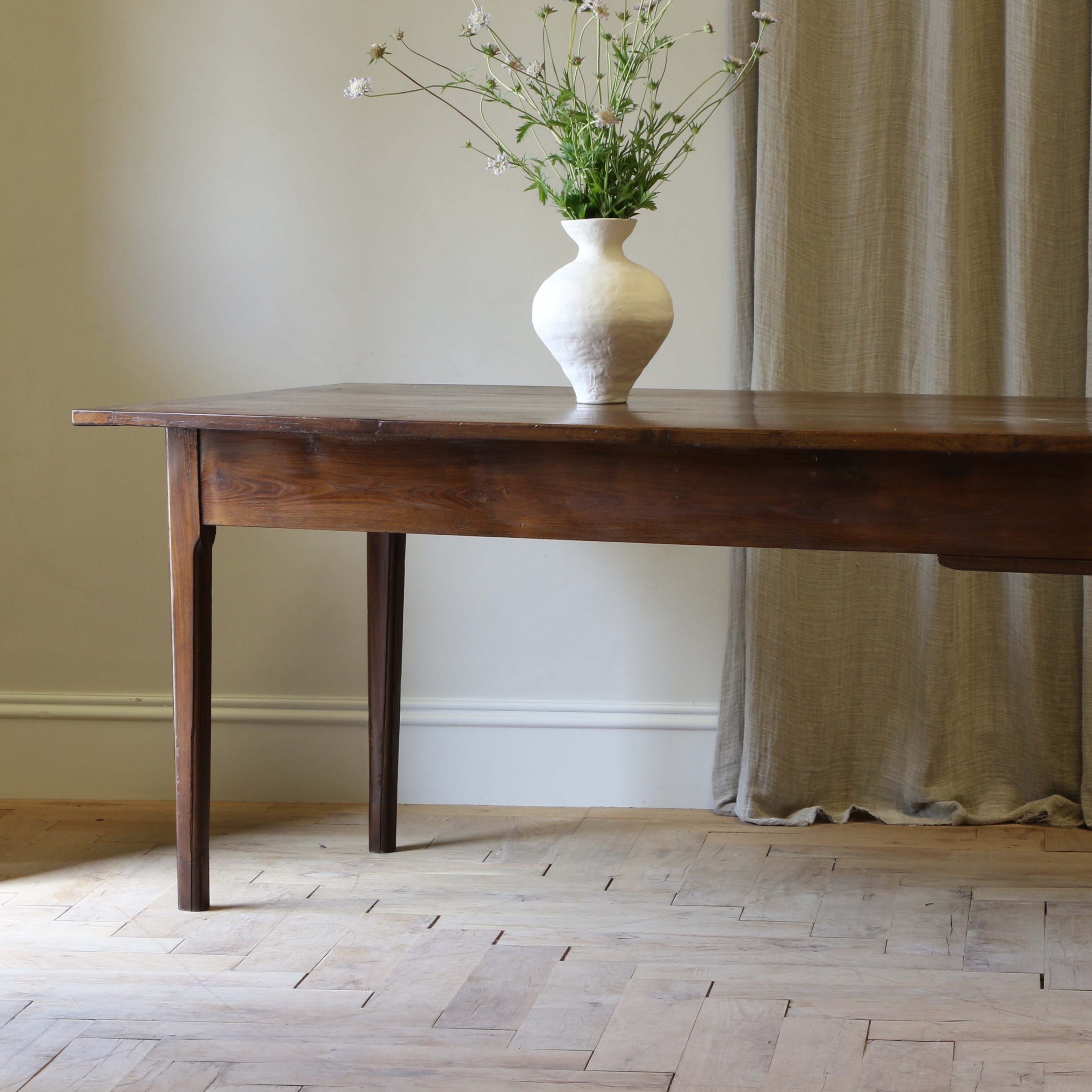 French Provincial Dining Table / Length 2m