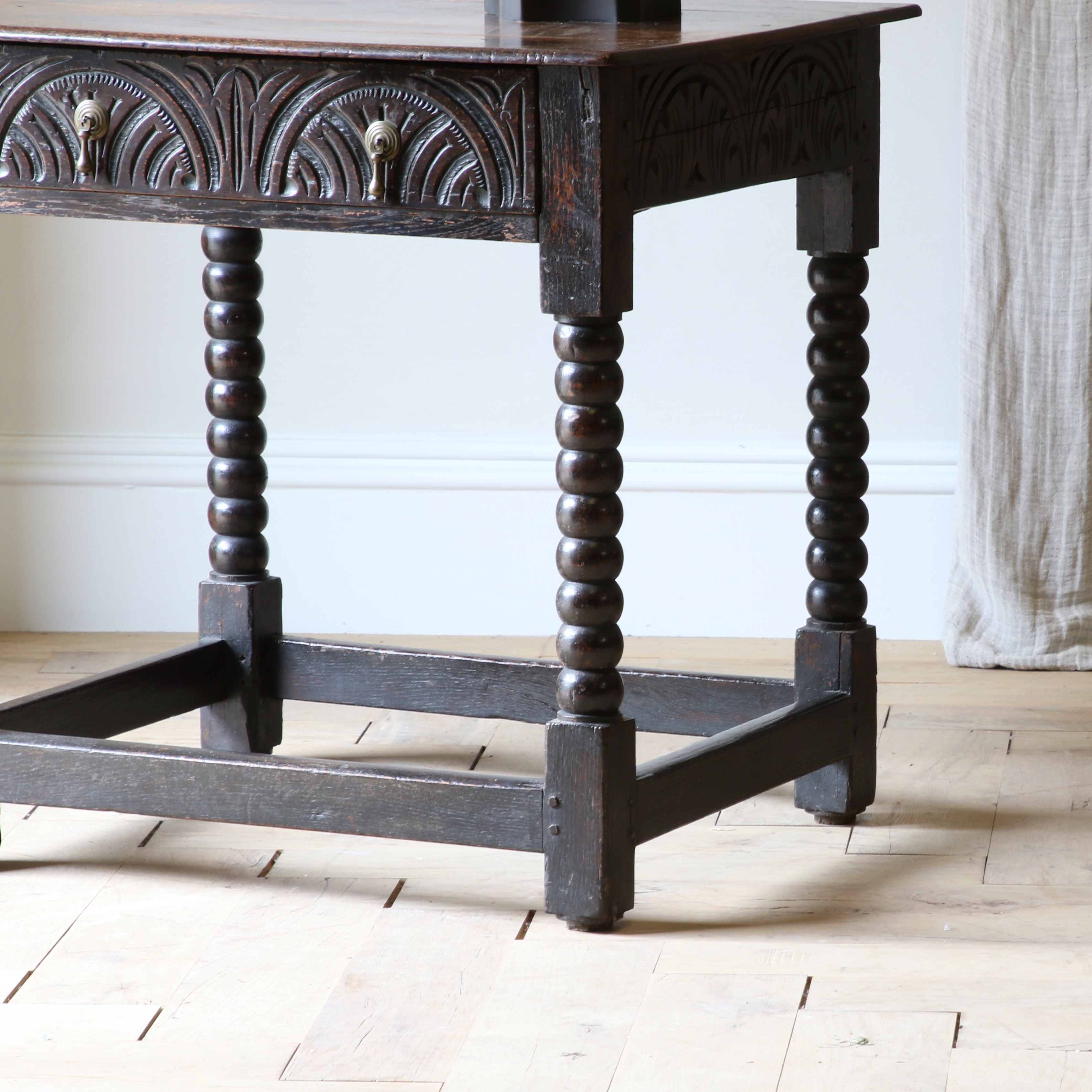 Bobbin-Legged Side Table