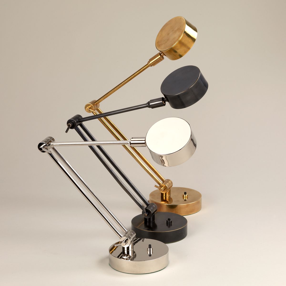 Faringdon Desk Lamp / Vaughan