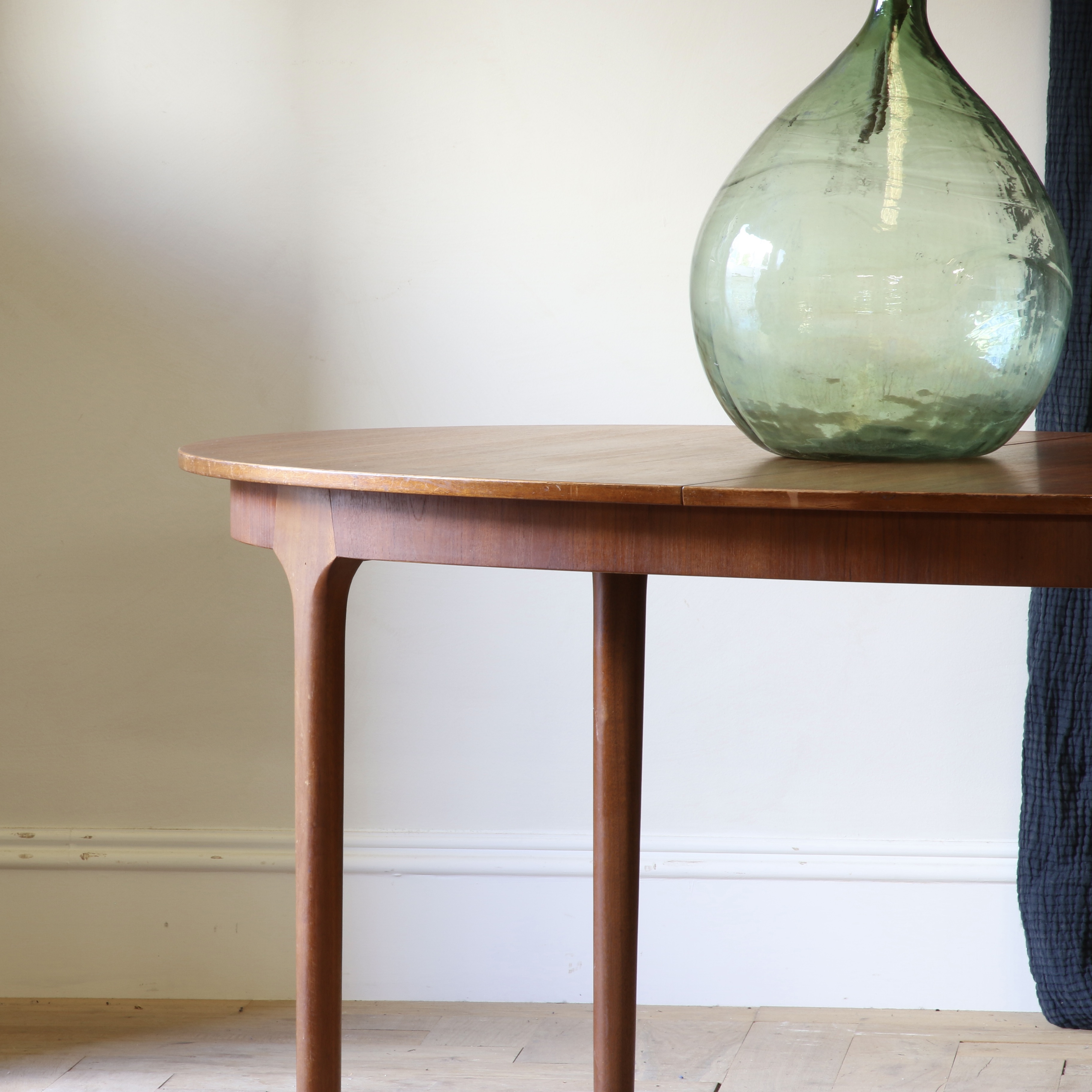 Mid-Century Extension Dining Table