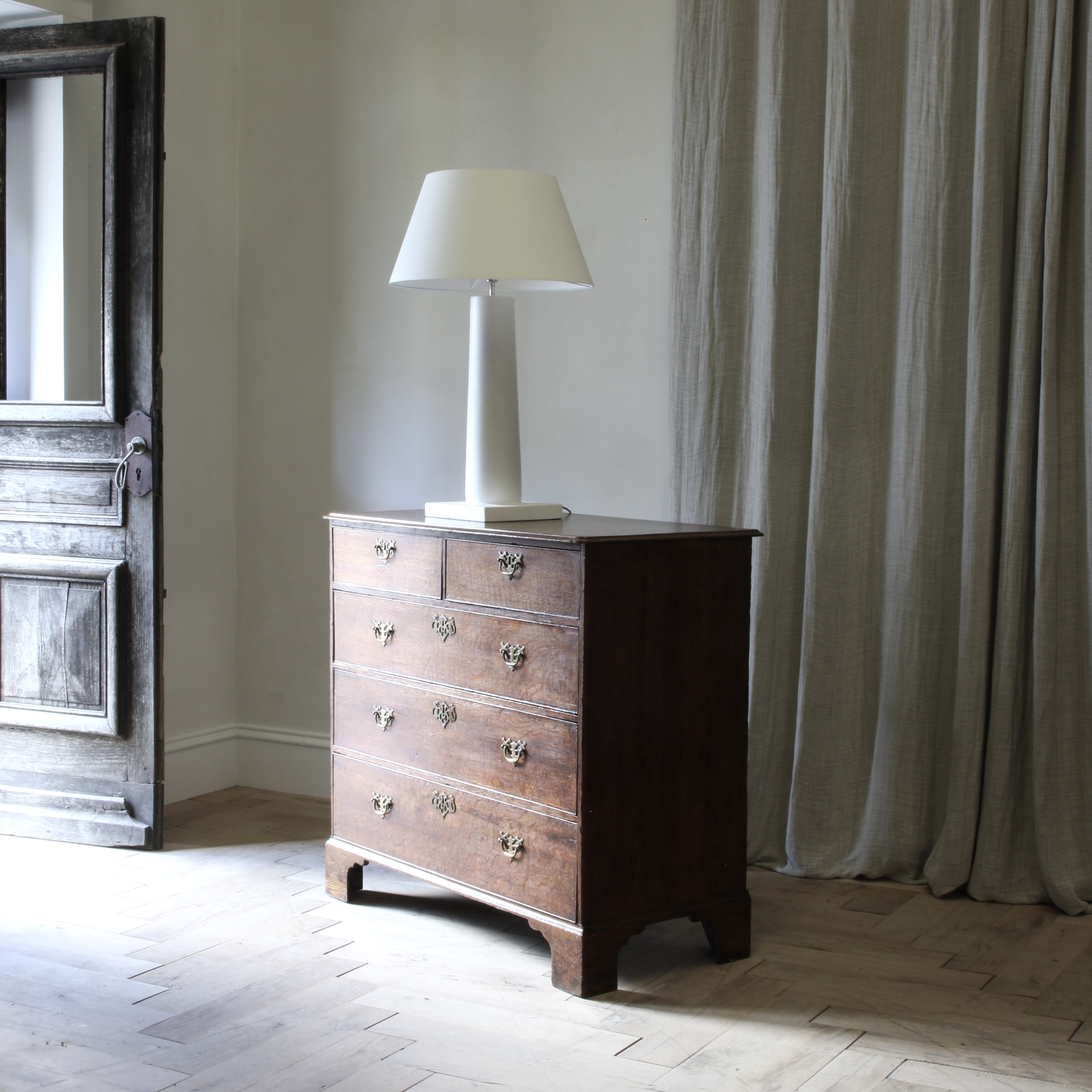 Georgian Chest of Drawers