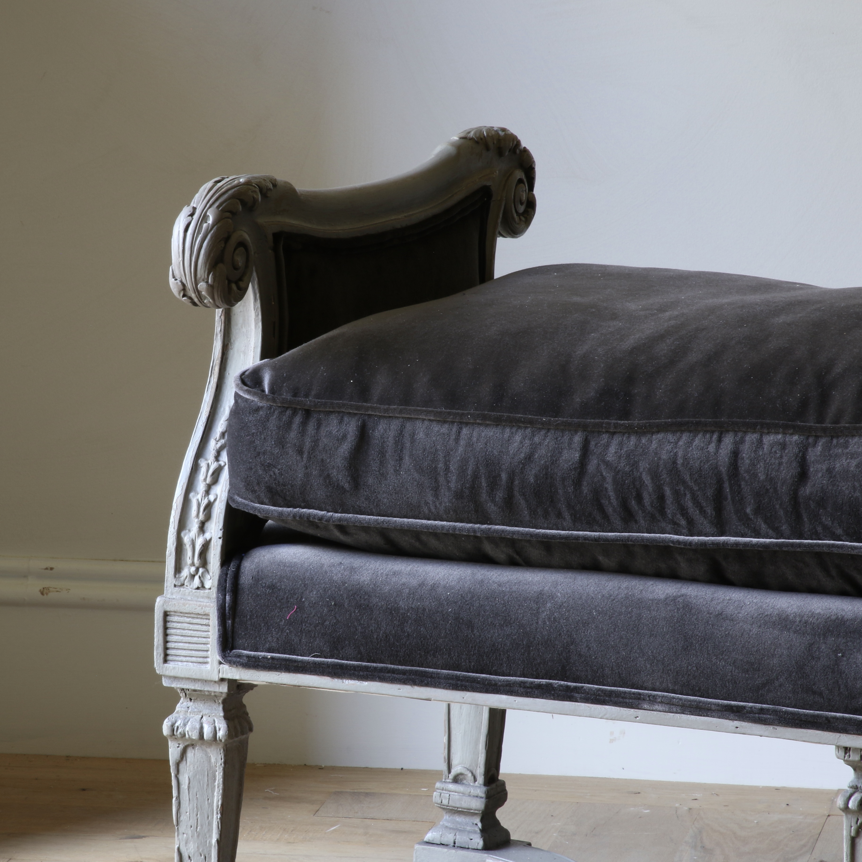 Period Louis XIV Chaise