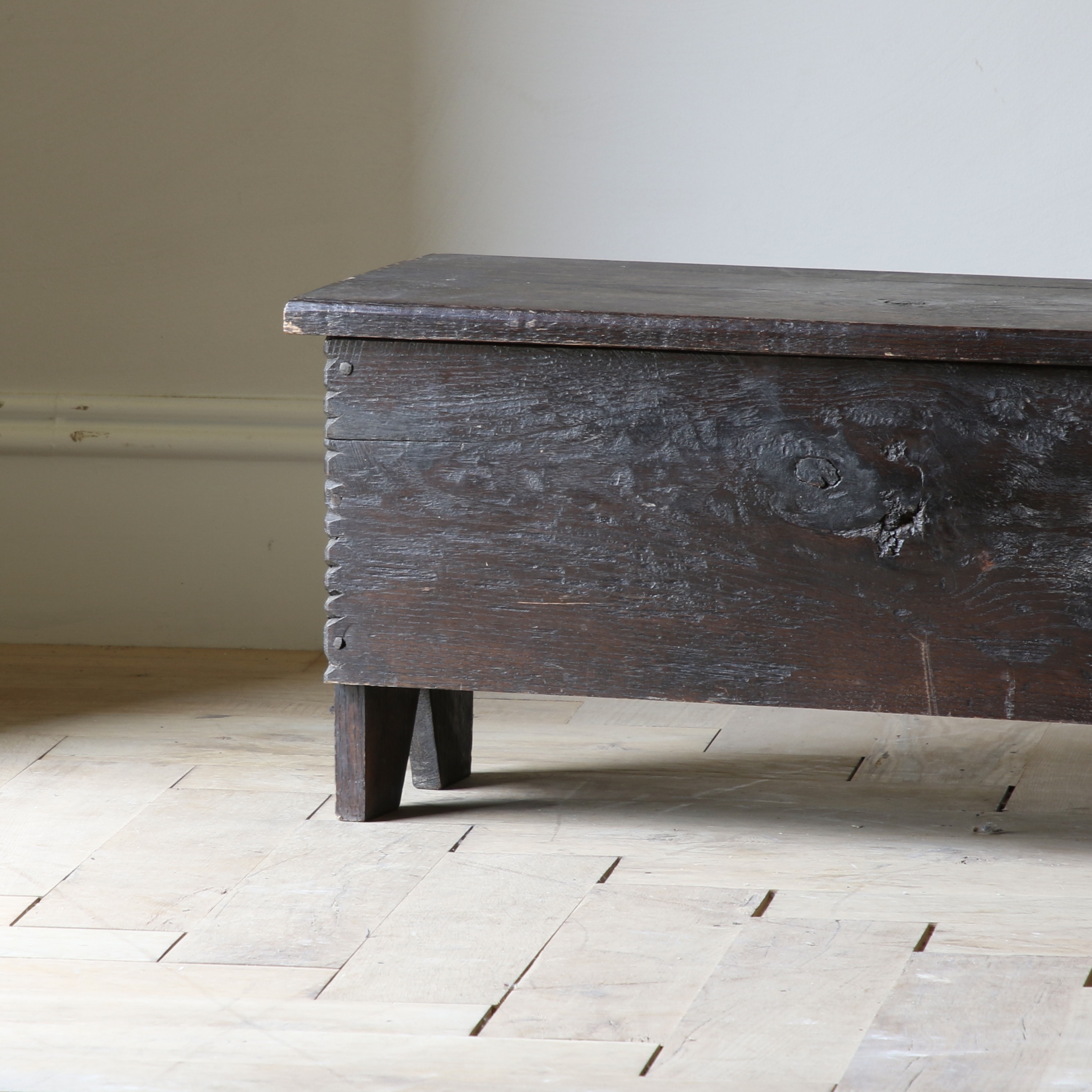 Small Coffer / Lidded Stool