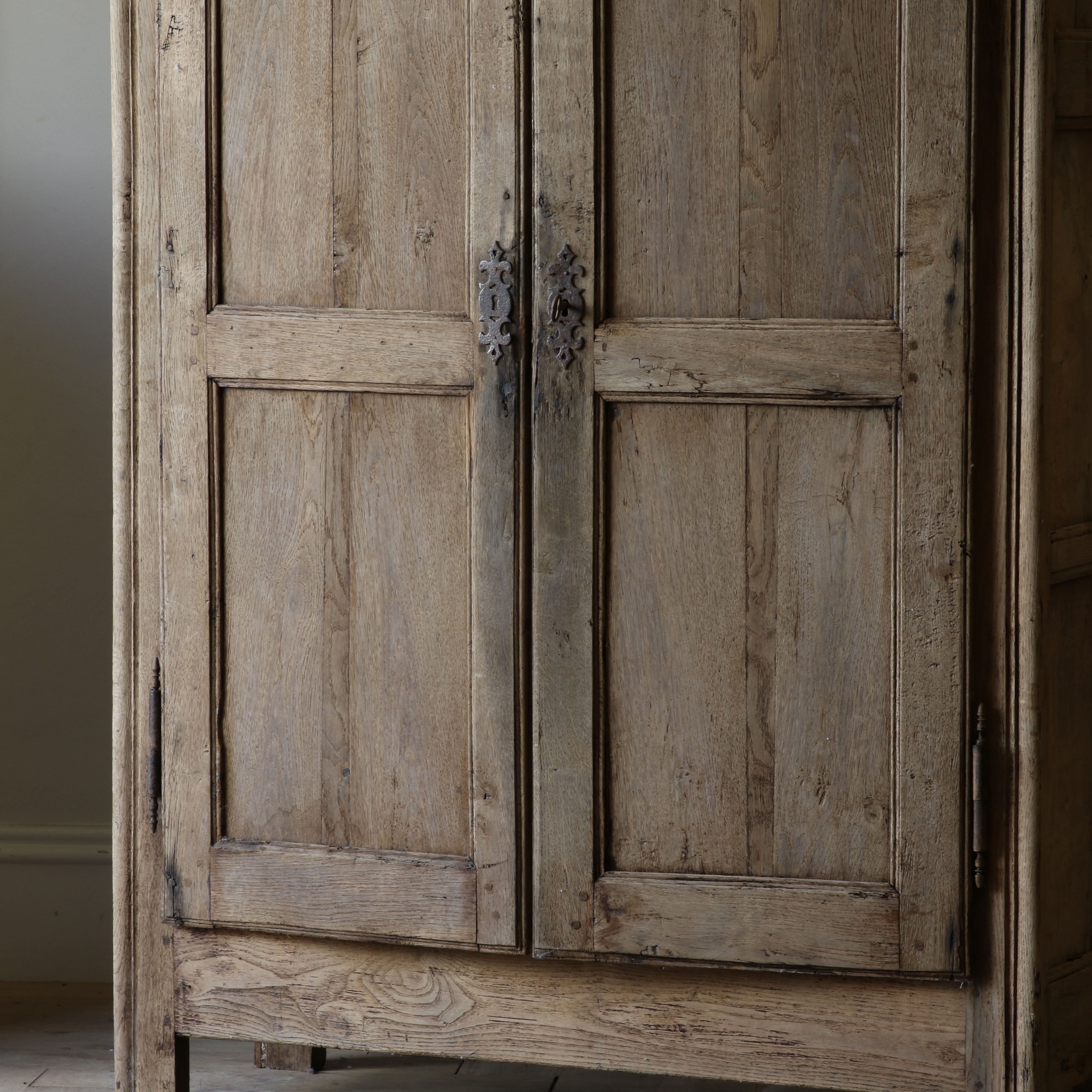 Armoire