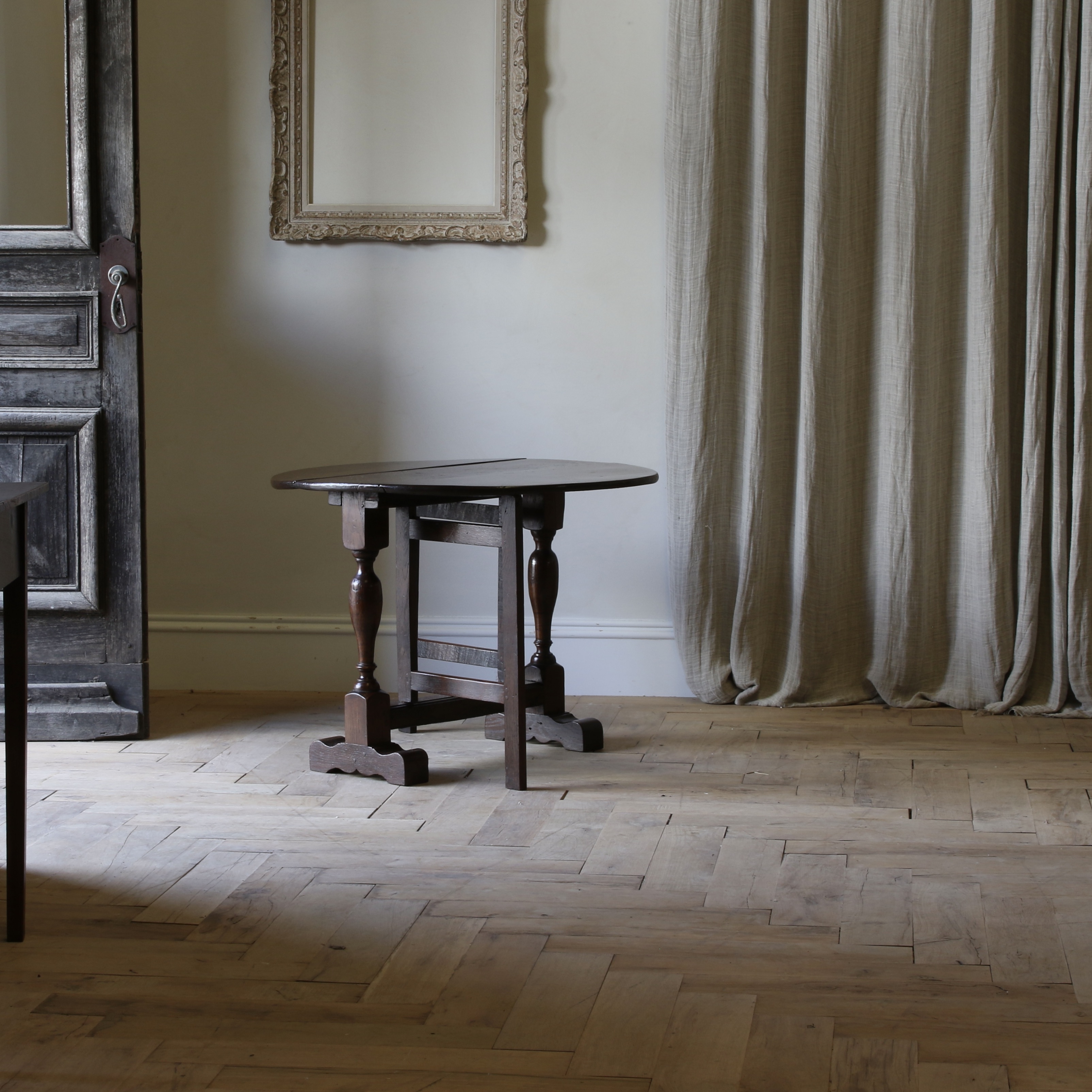 An English Oak Gate Leg Table