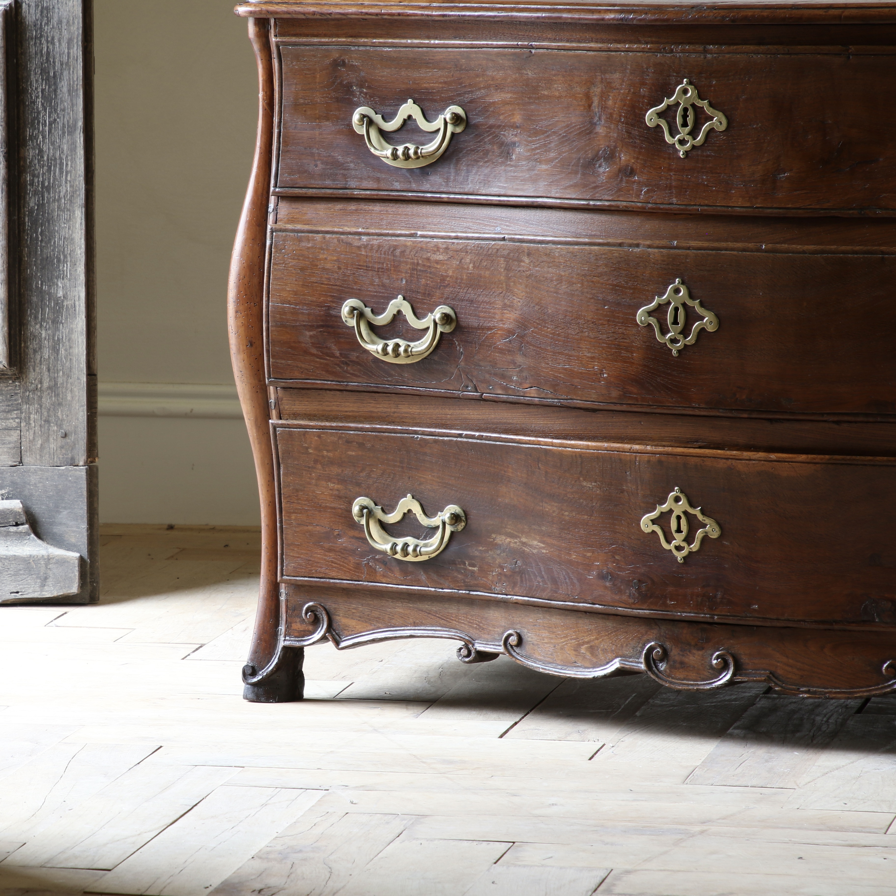 Saint Malo Bow-Fronted Commode