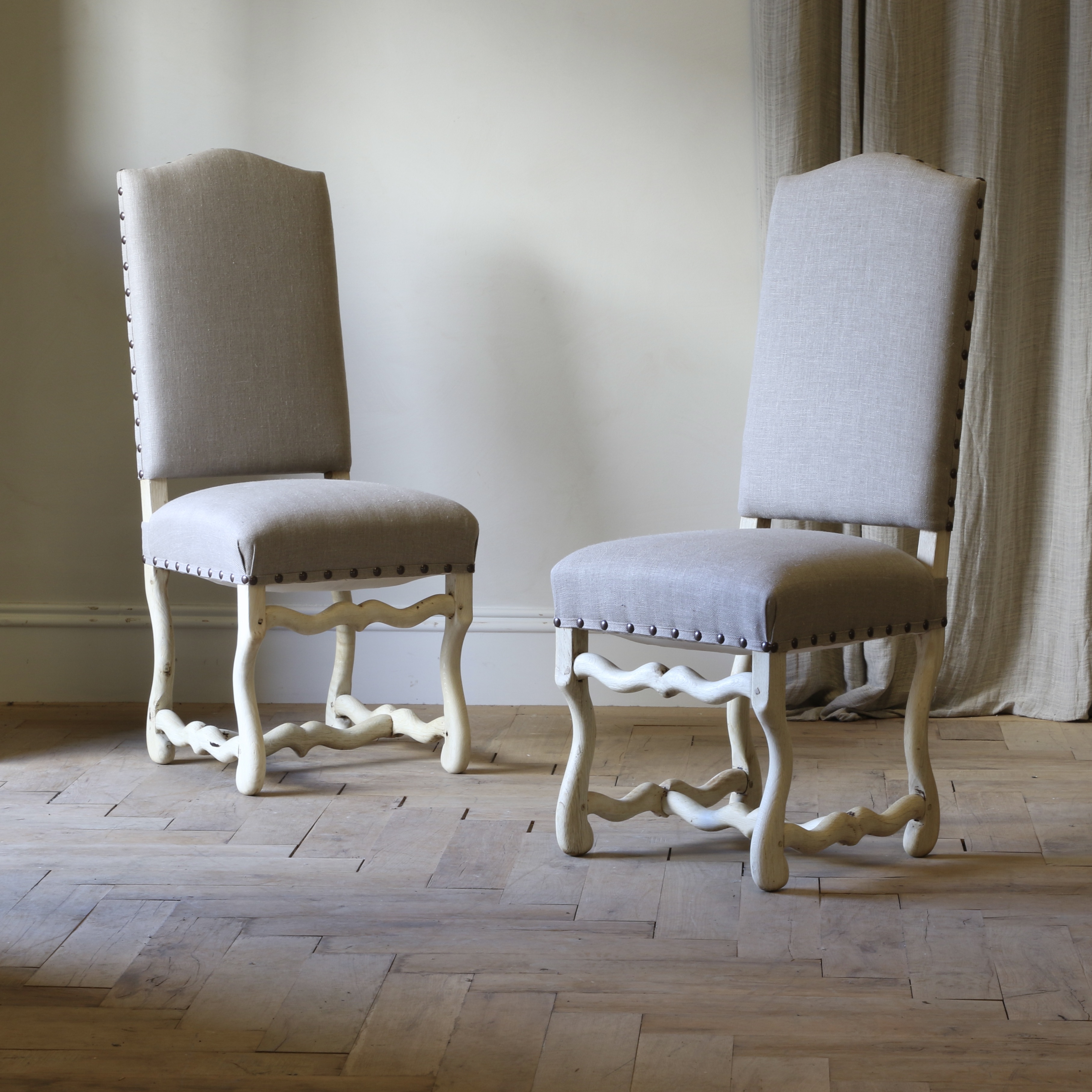 Os De Mouton Dining Chairs// Set of 6