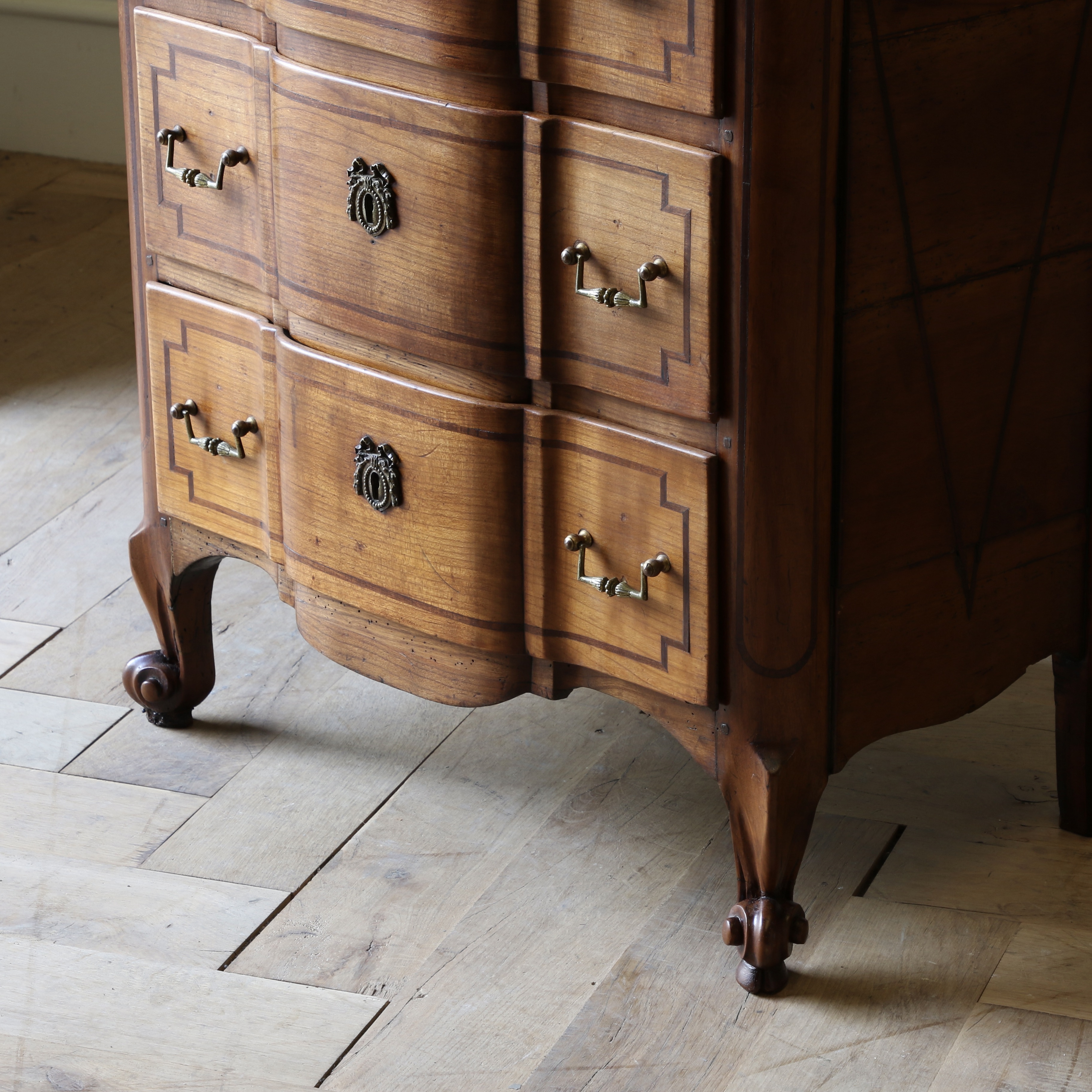 Louis XV Commode