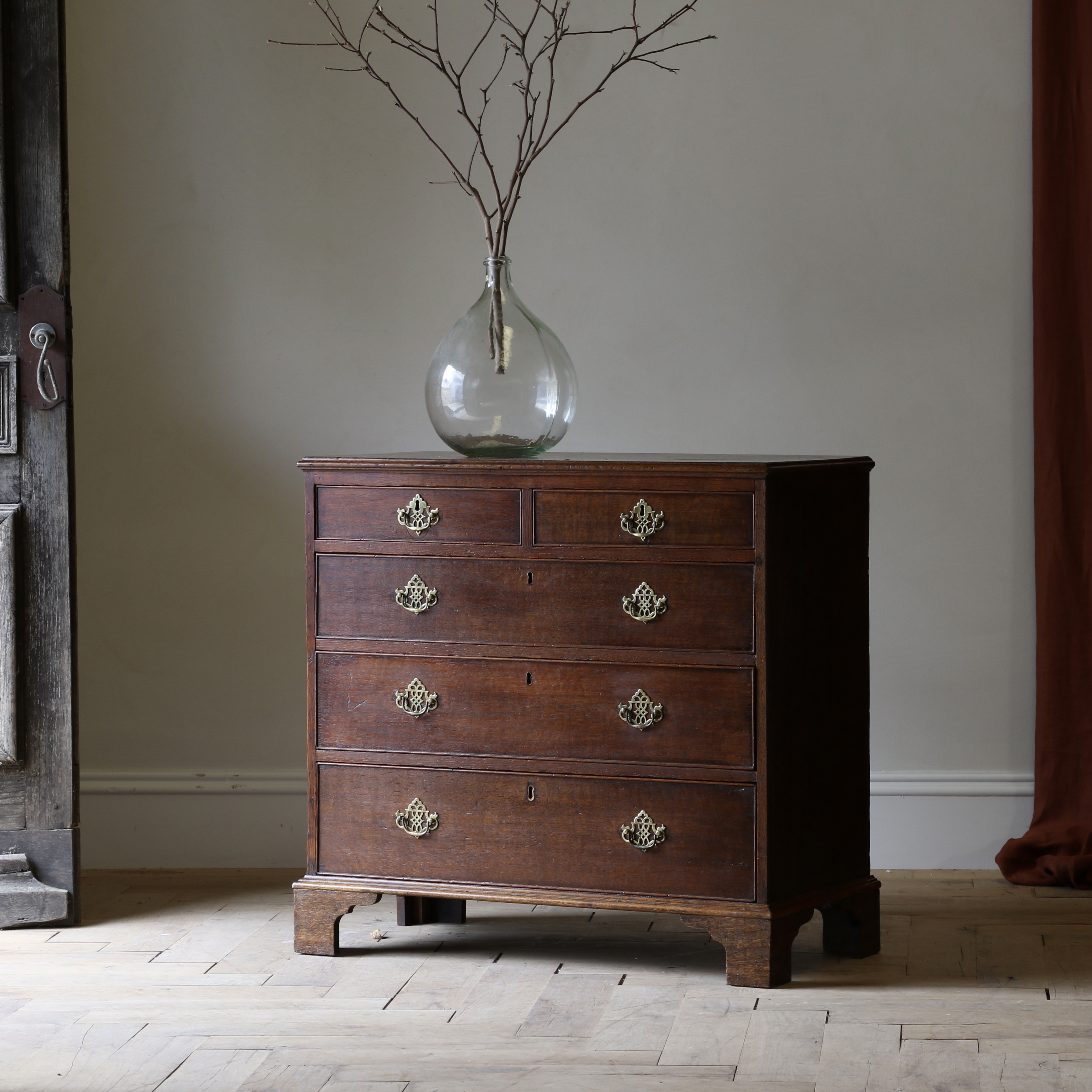 Georgian Chest of Drawers