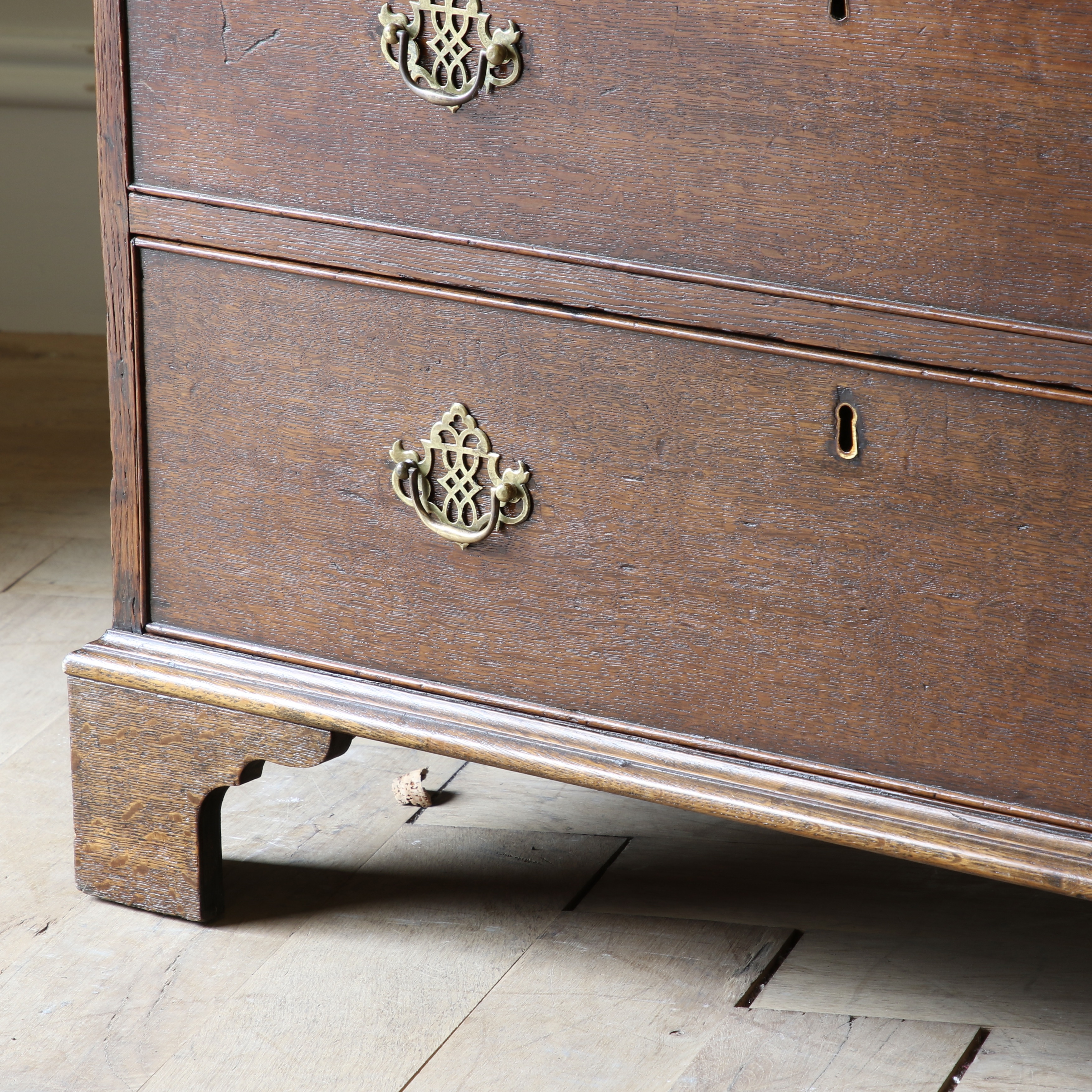 Georgian Chest of Drawers