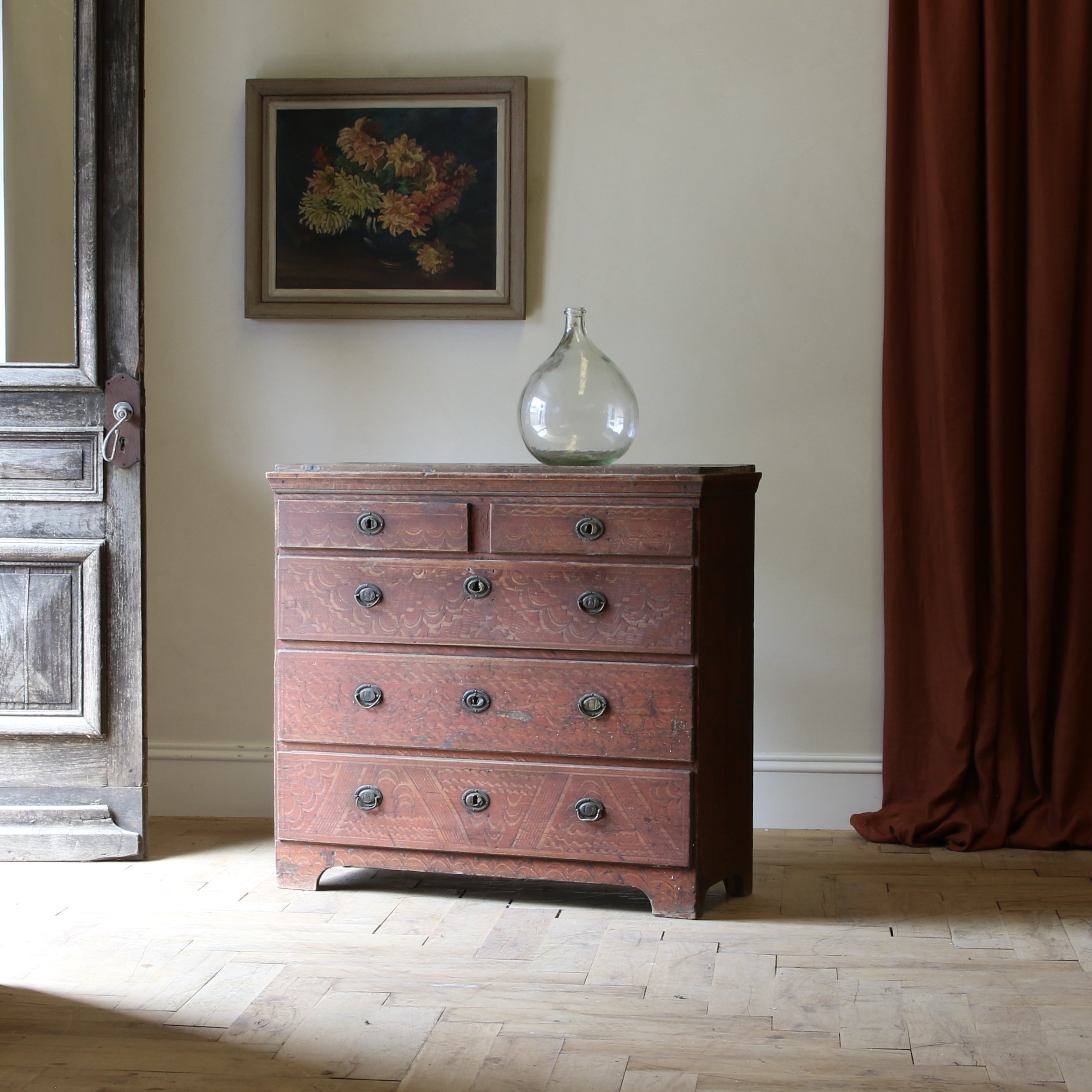 141-07 - Decorative Swedish Chest of Drawers