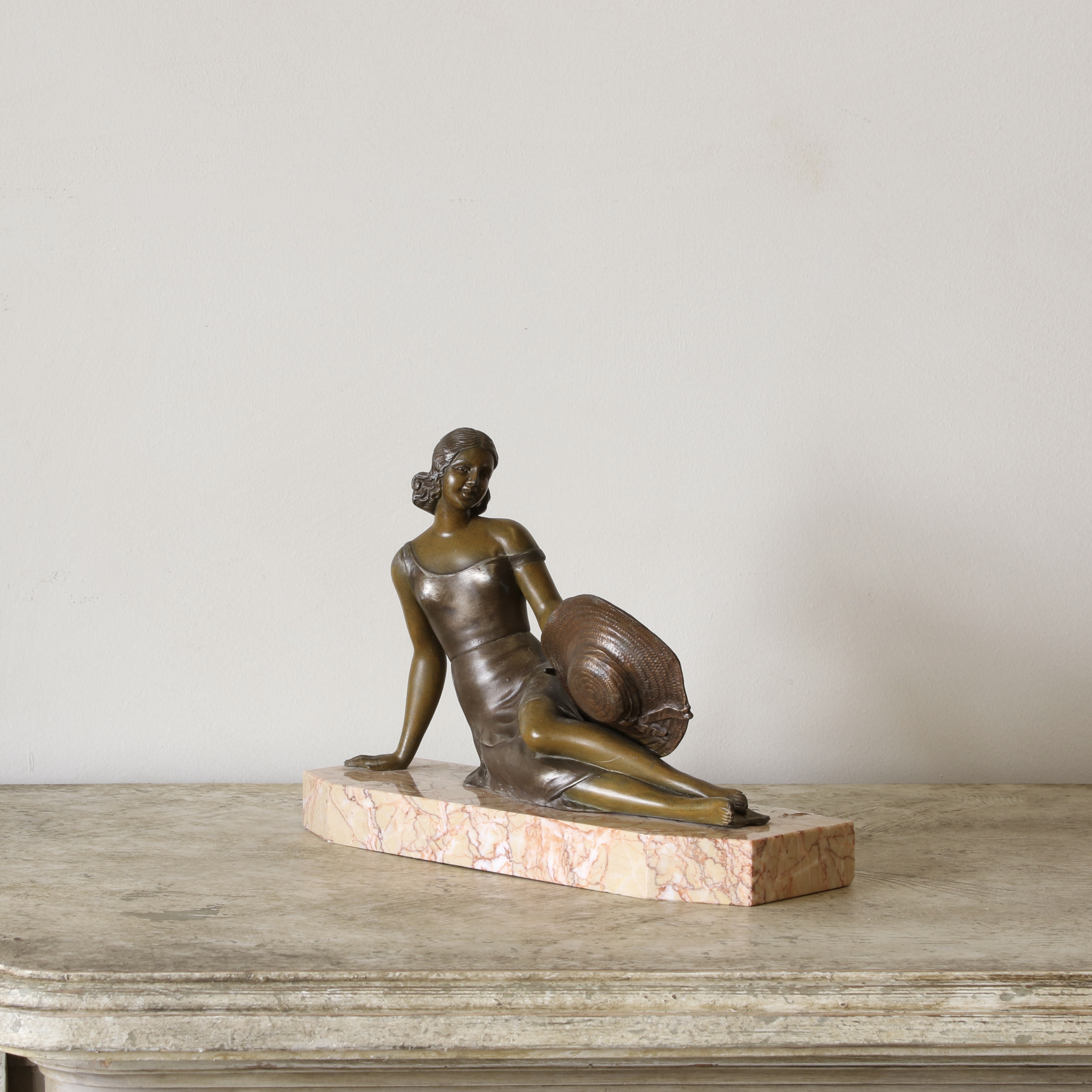 Art-Deco Bronze Lady