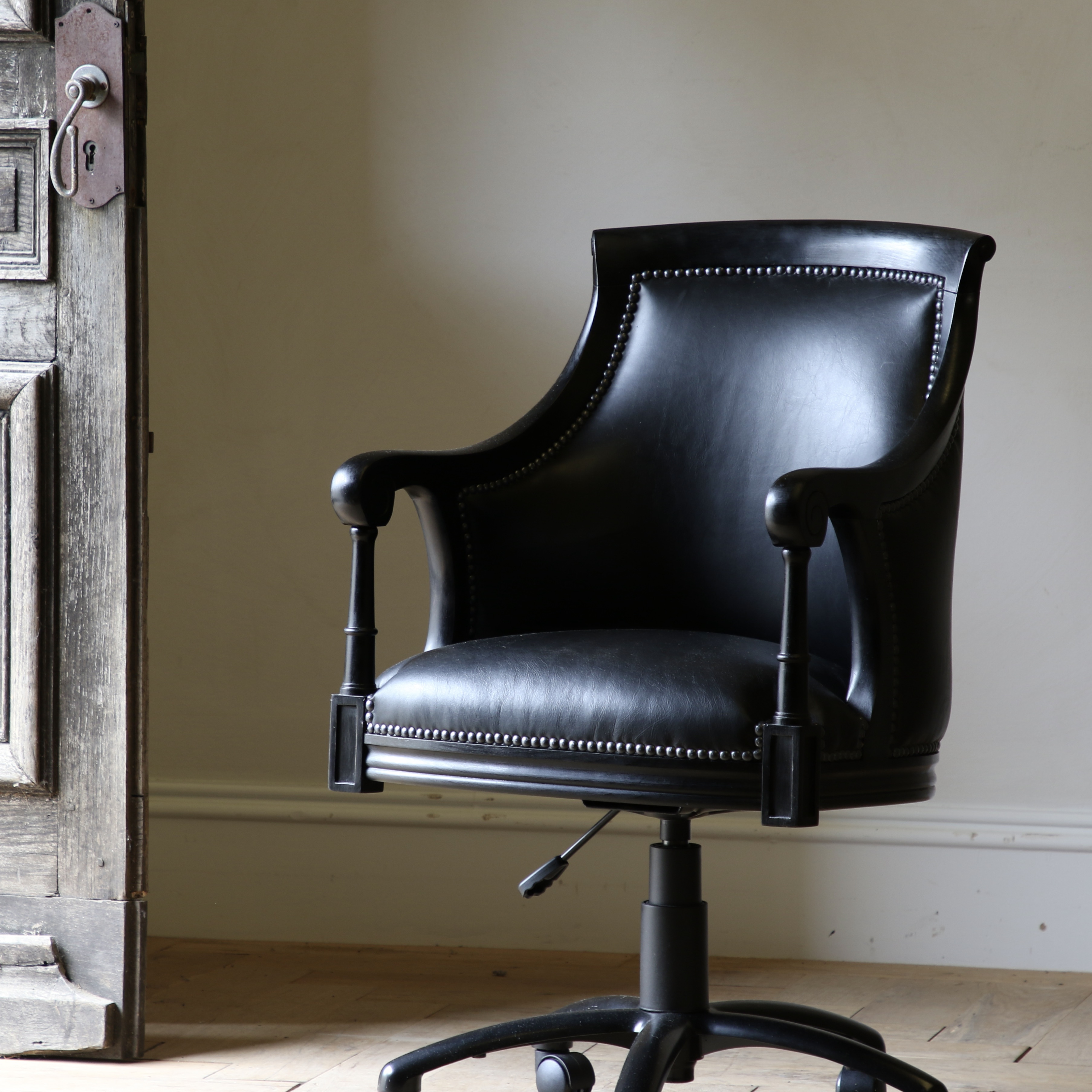 Swivel Office Chair