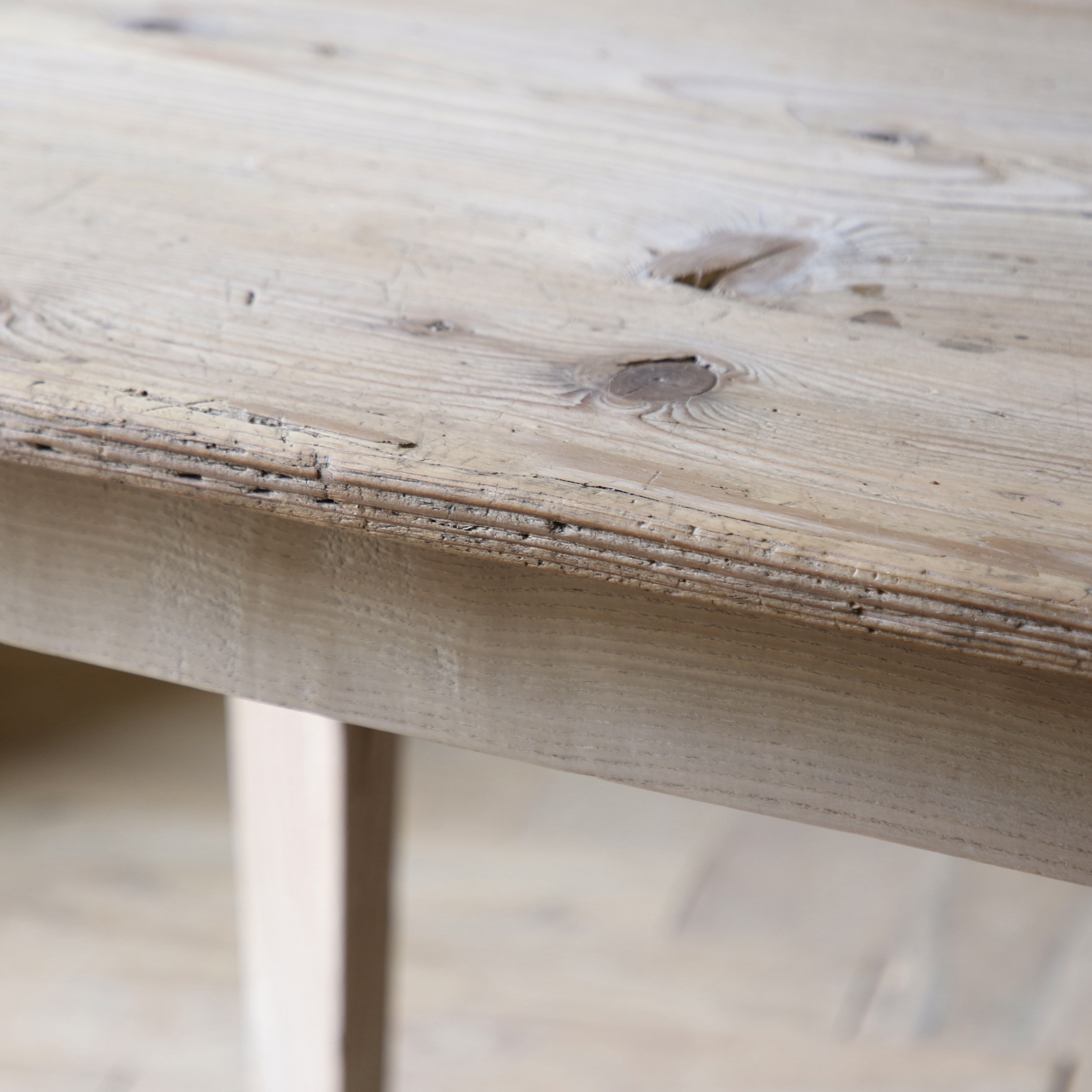 Pine Dining Table // Length 2m