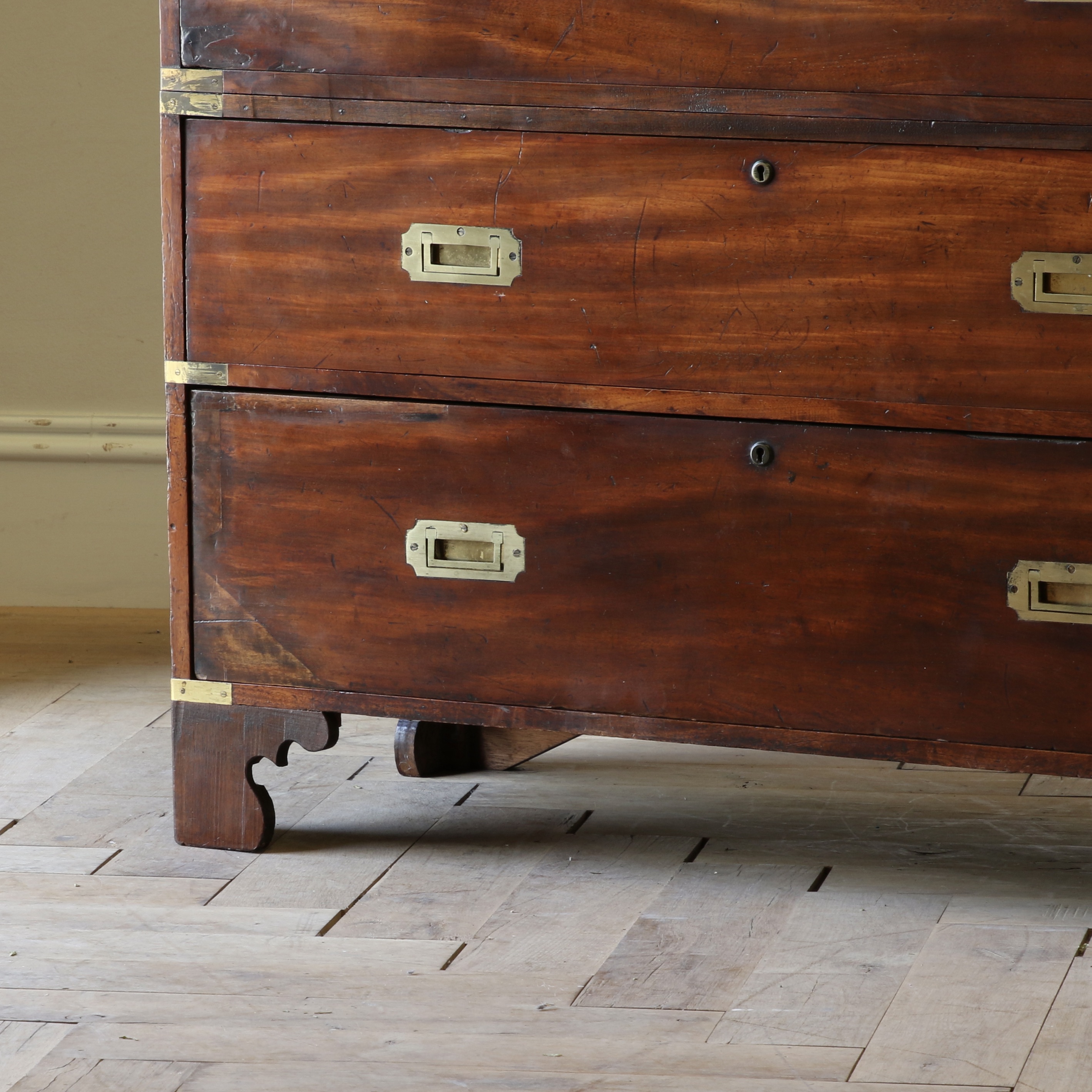 An English Military Chest