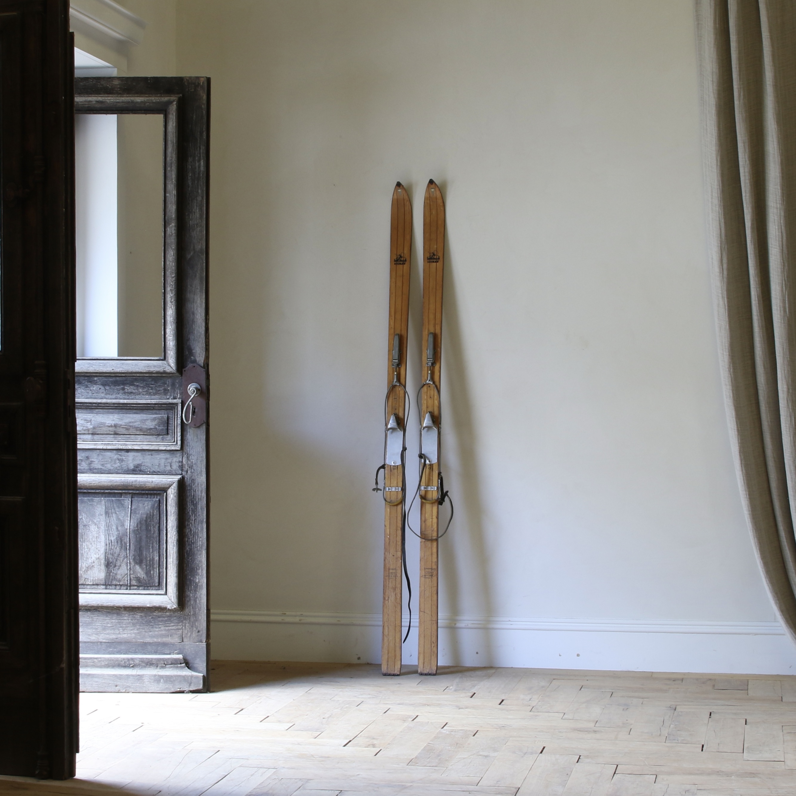 Vintage Zermatt Swiss Skis