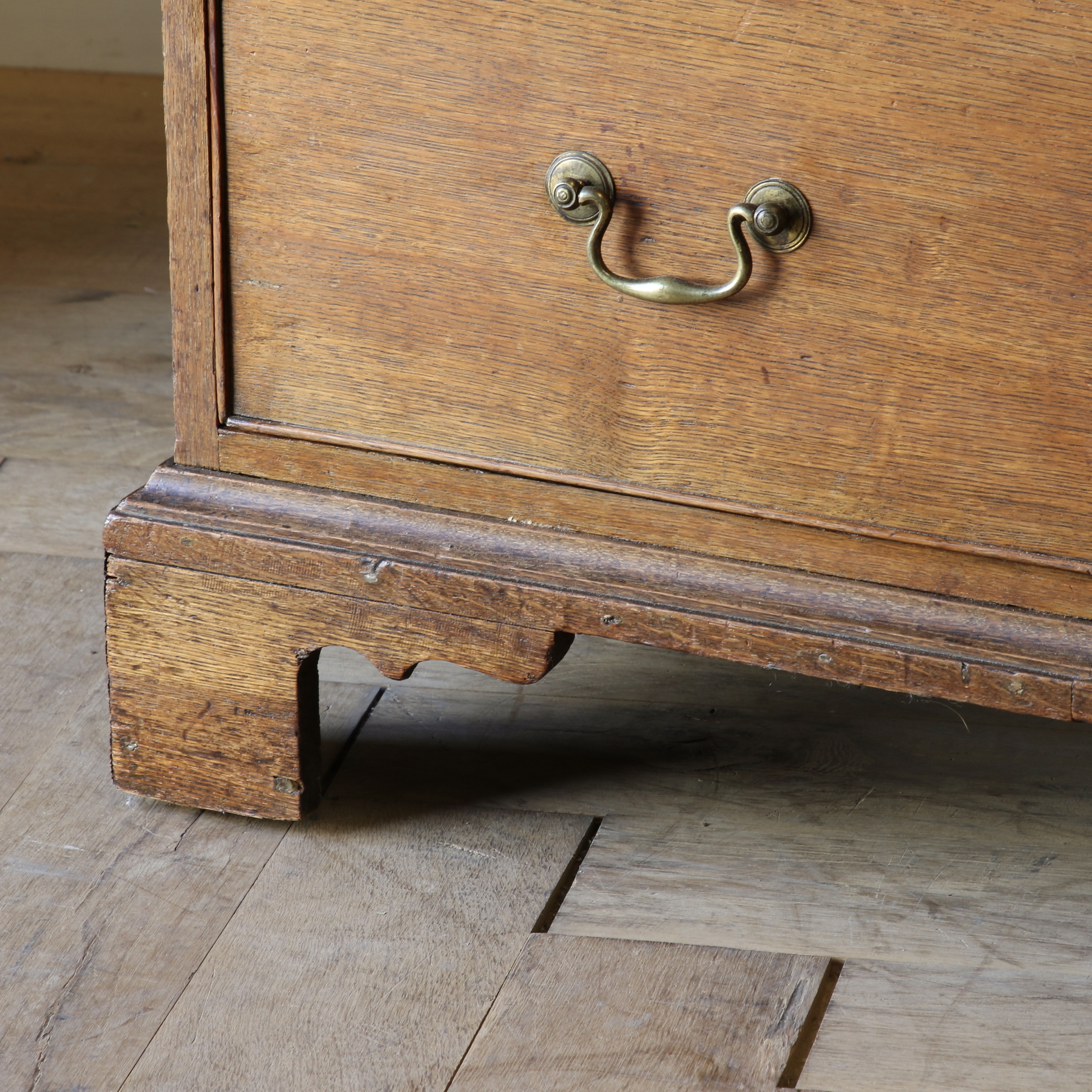 A Classic Oak Georgian Chest