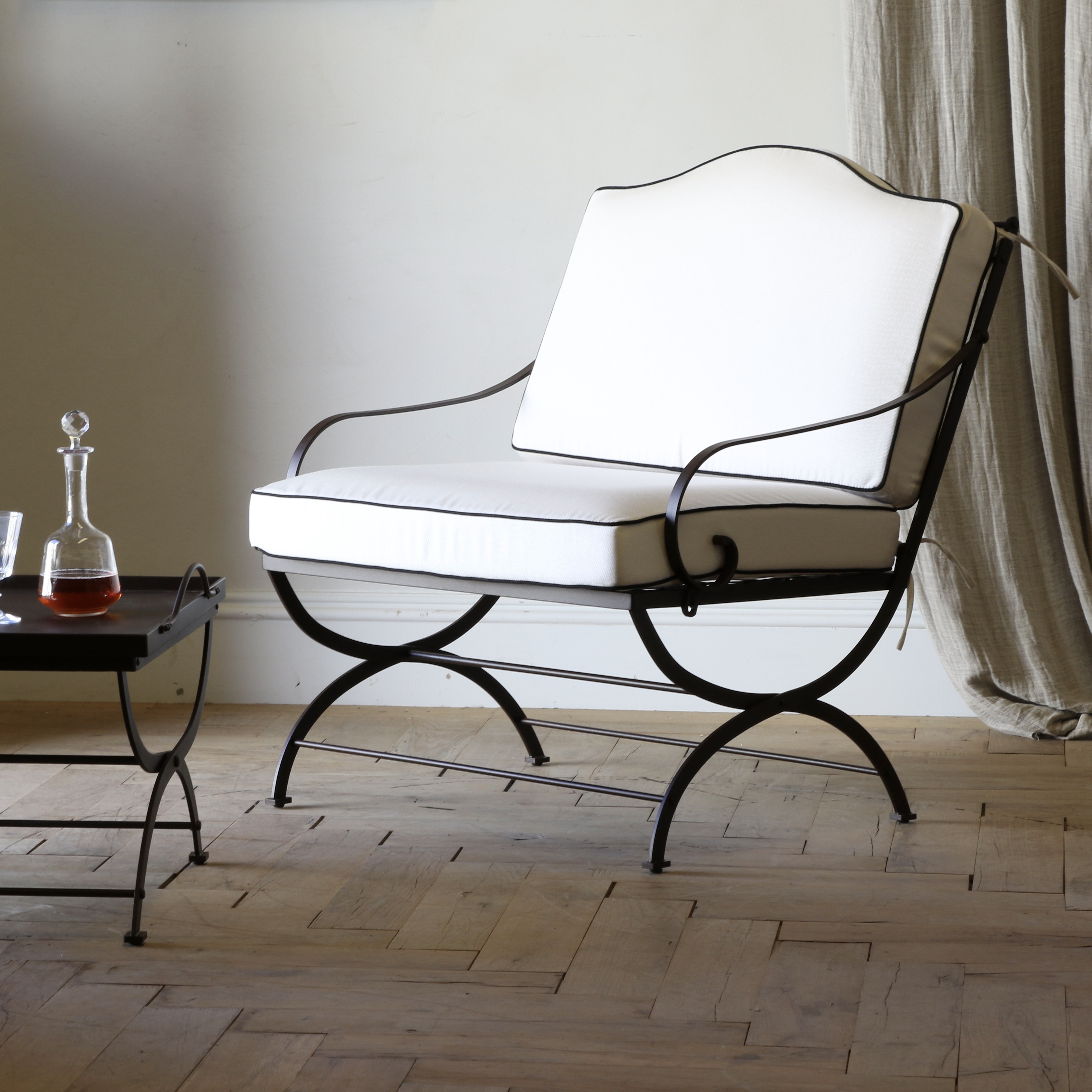 Terrace Fauteuil by Hervé Baume