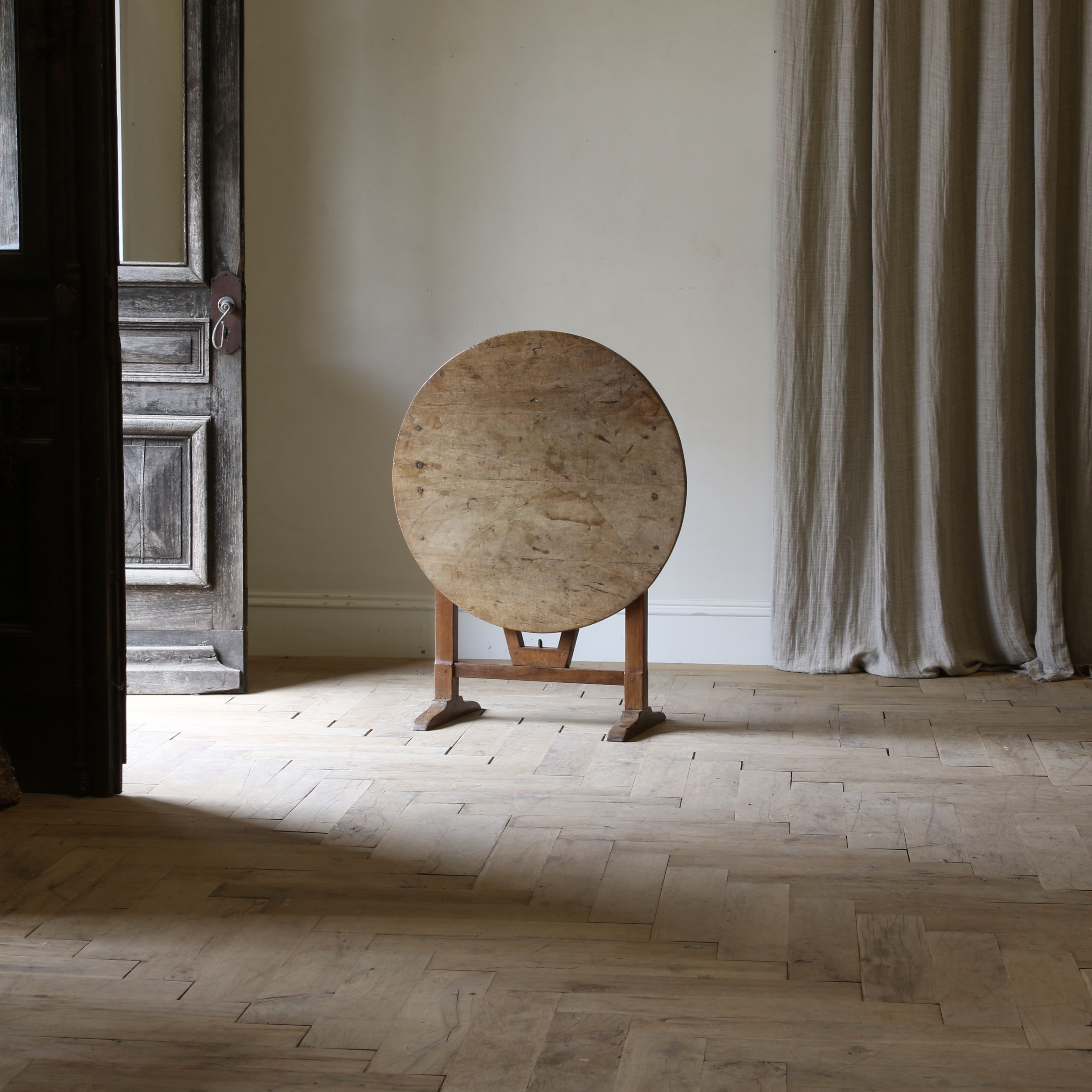 Burgundian Wine Table