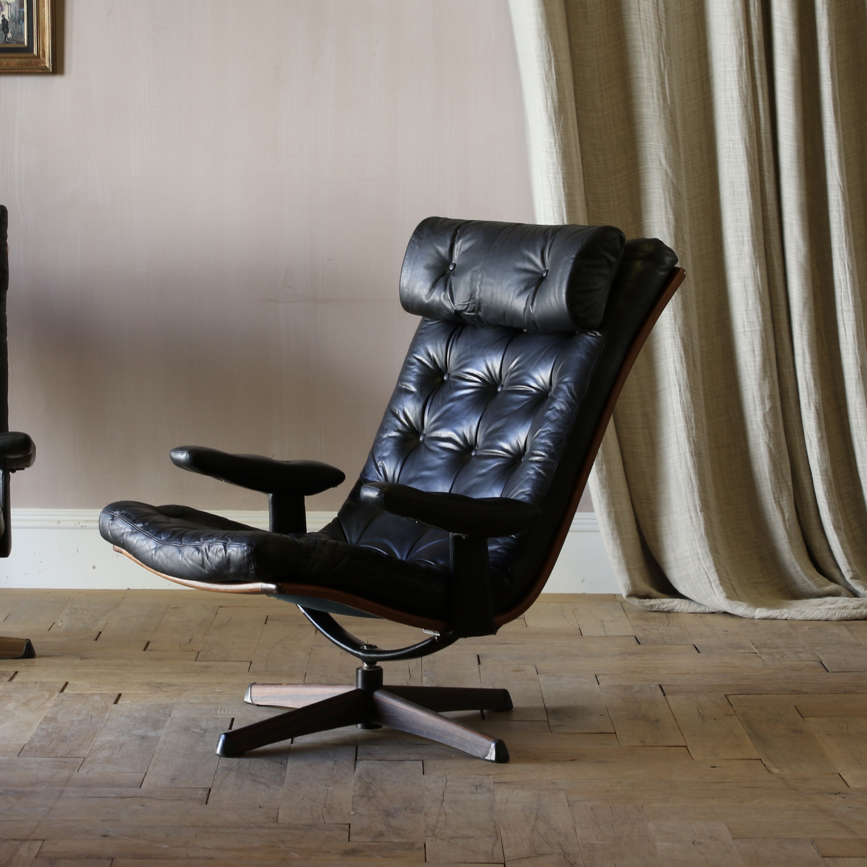 Pair of Leather Armchairs by Göte Mobler