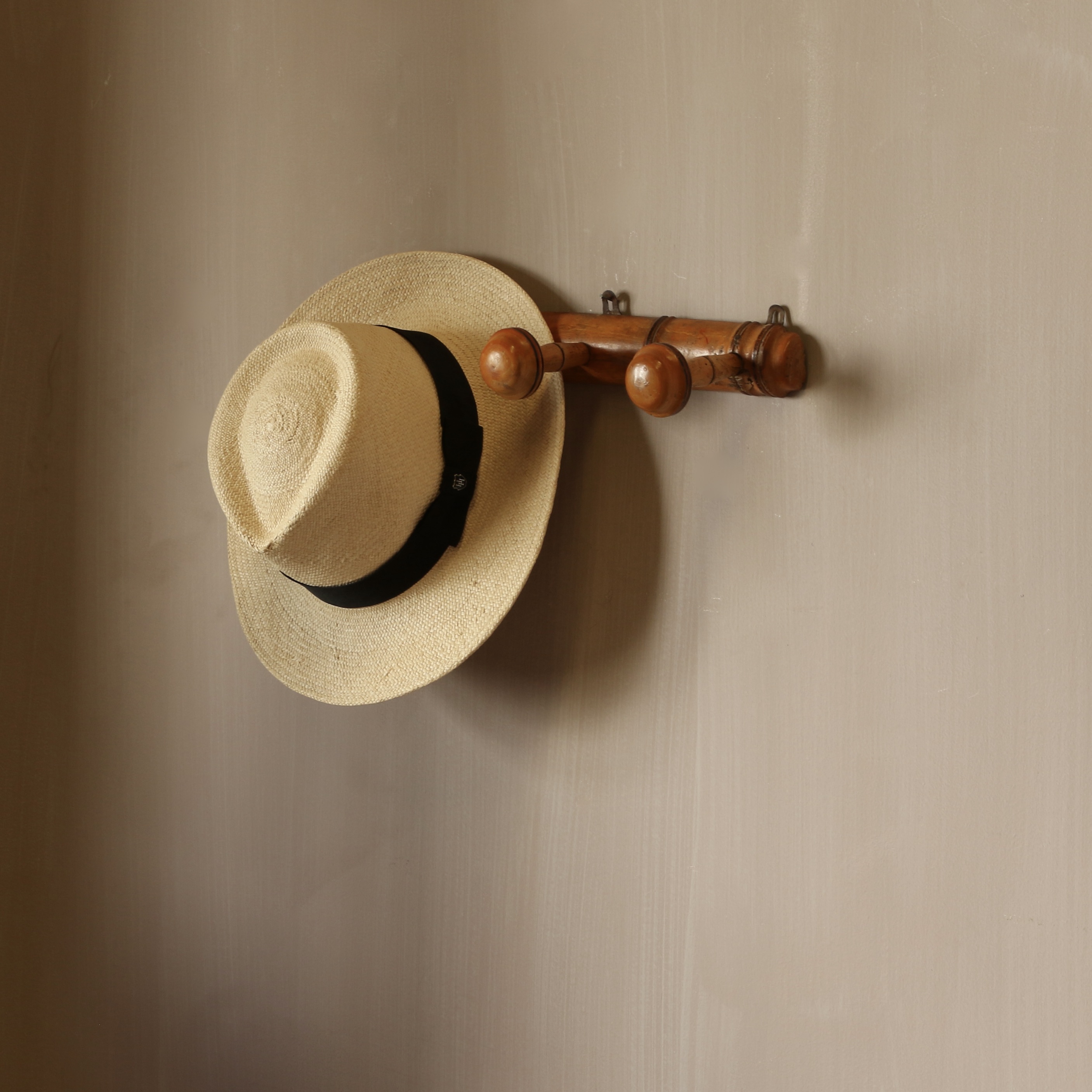 149-59 - French Coat Hook // Small
