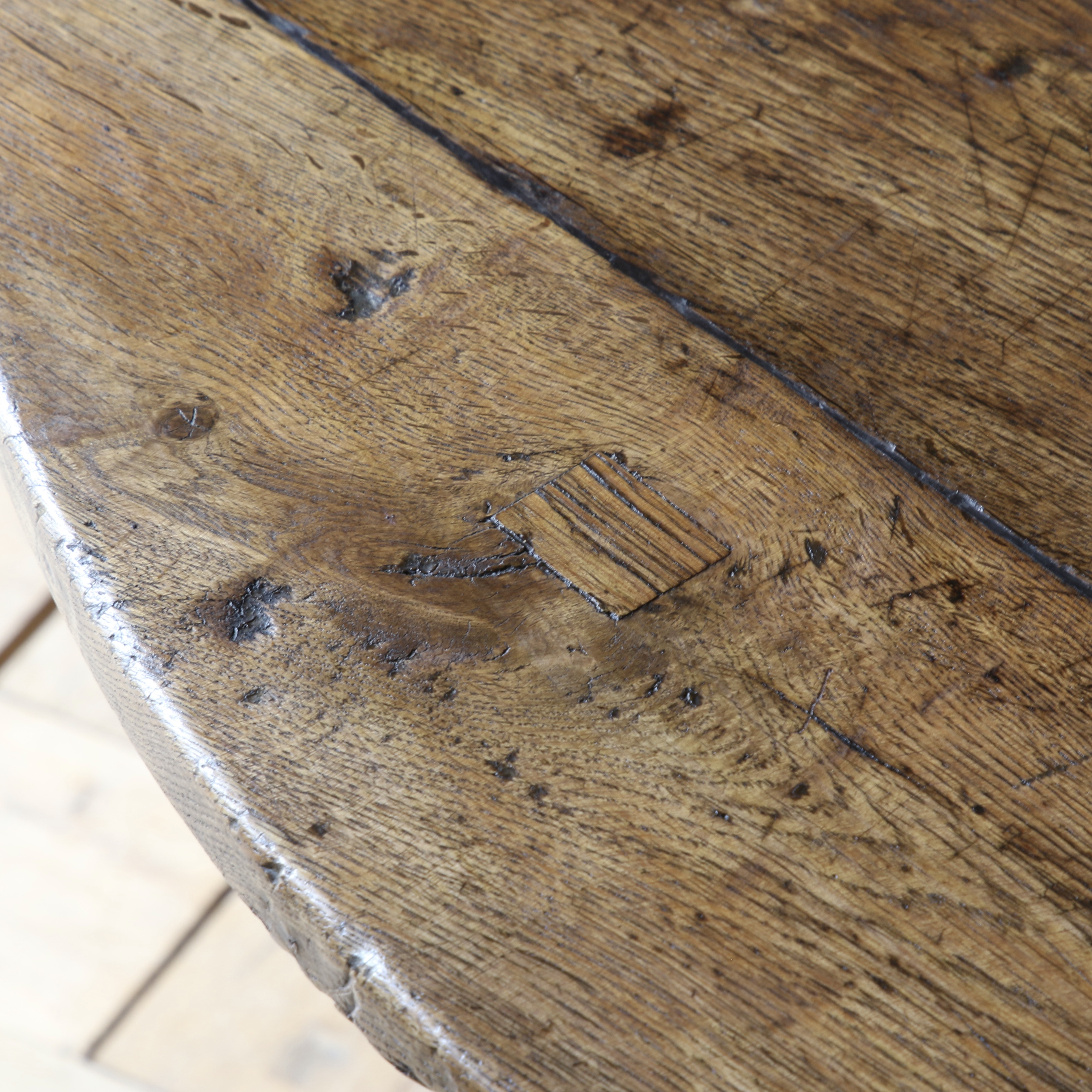 Burgundian Wine Table